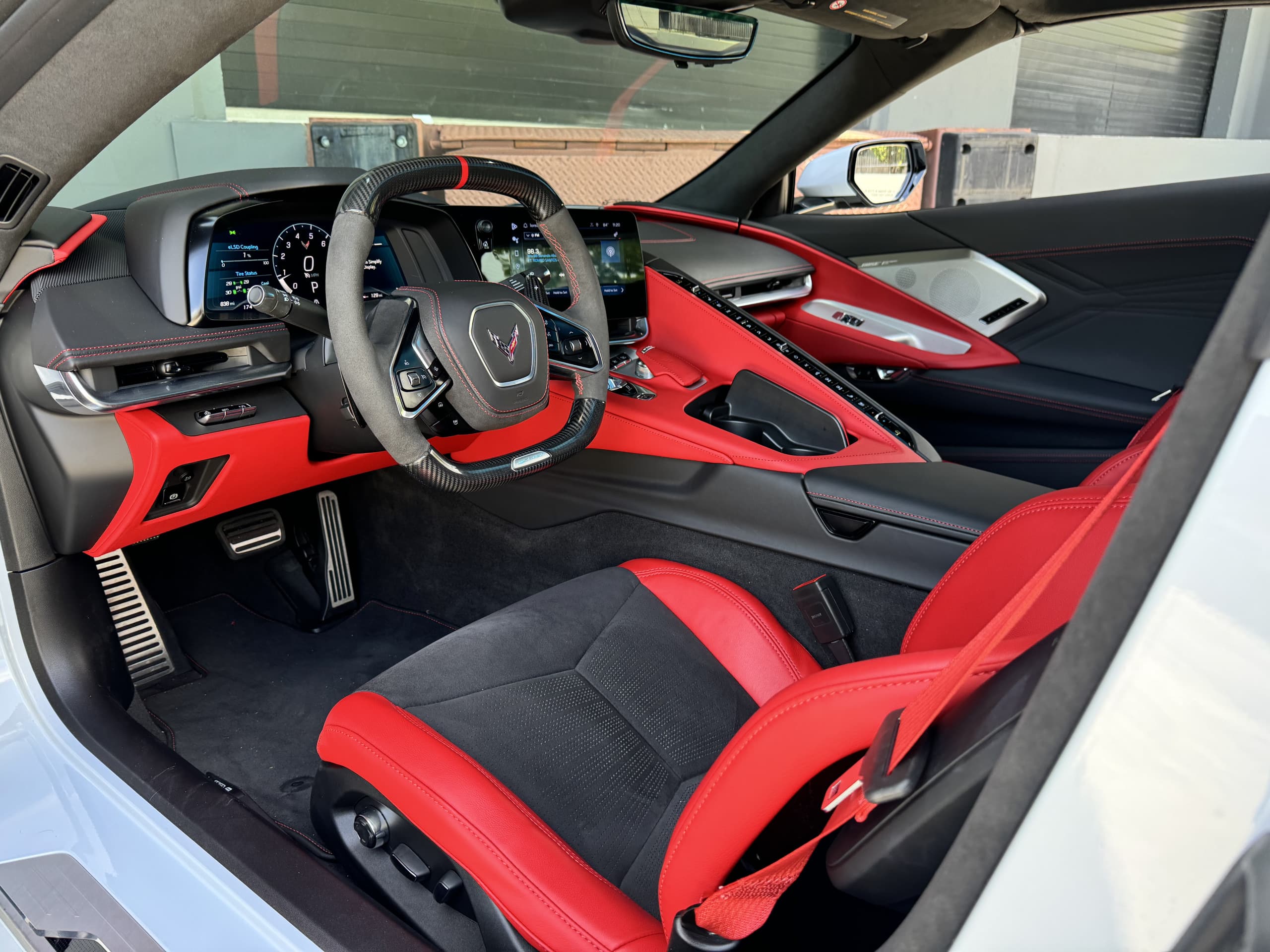 2024 Chevrolet Corvette 3LZ Z06 1 Owner – 800 Miles – $158k MSRP – All Original – Factory Warranty – LIKE NEW full