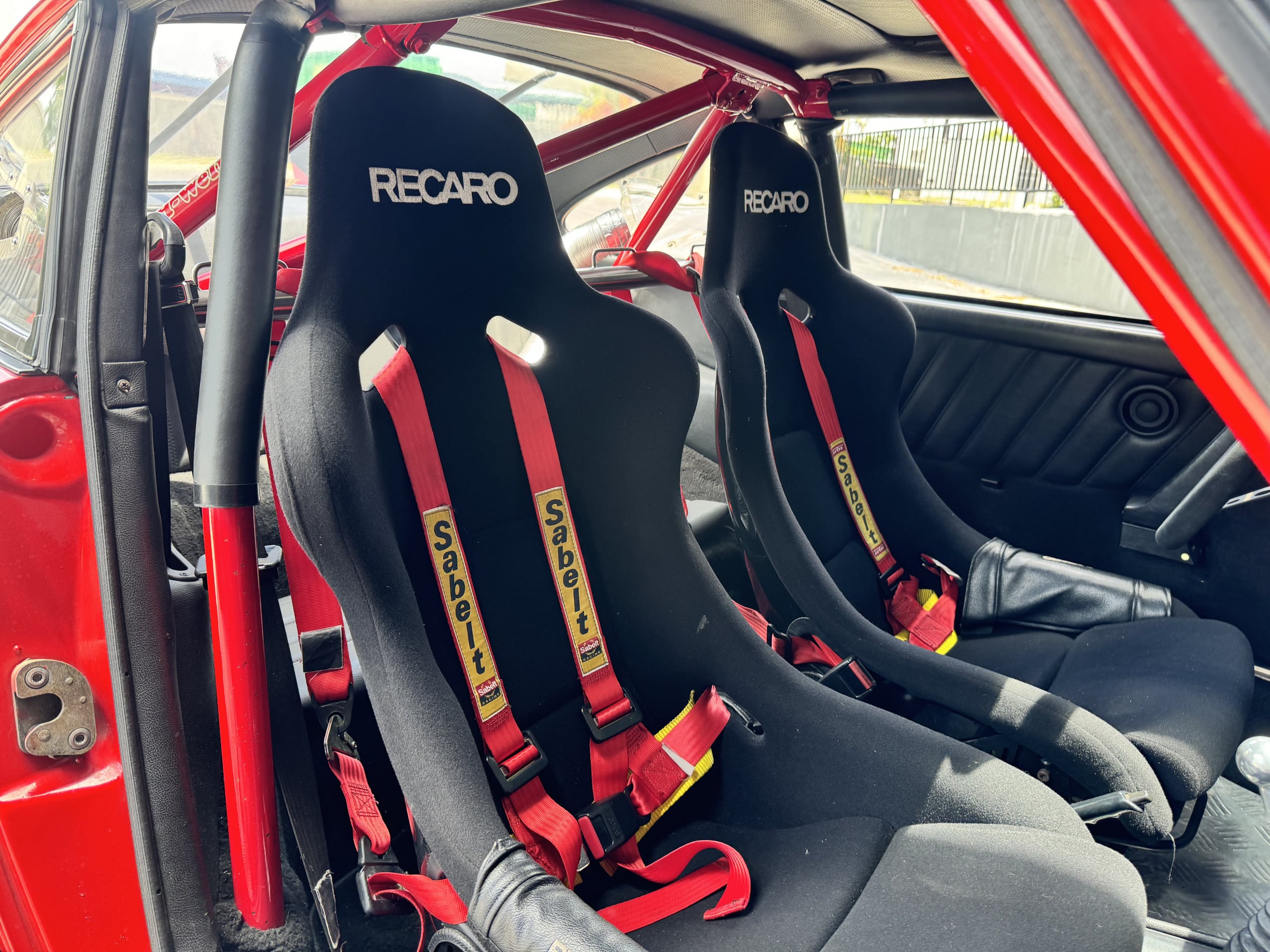 1984 Porsche 911 Widebody Euro – HKS Supercharged 3.2L – SSR Wheels – Custom Exhaust – Recaros – Coilovers full