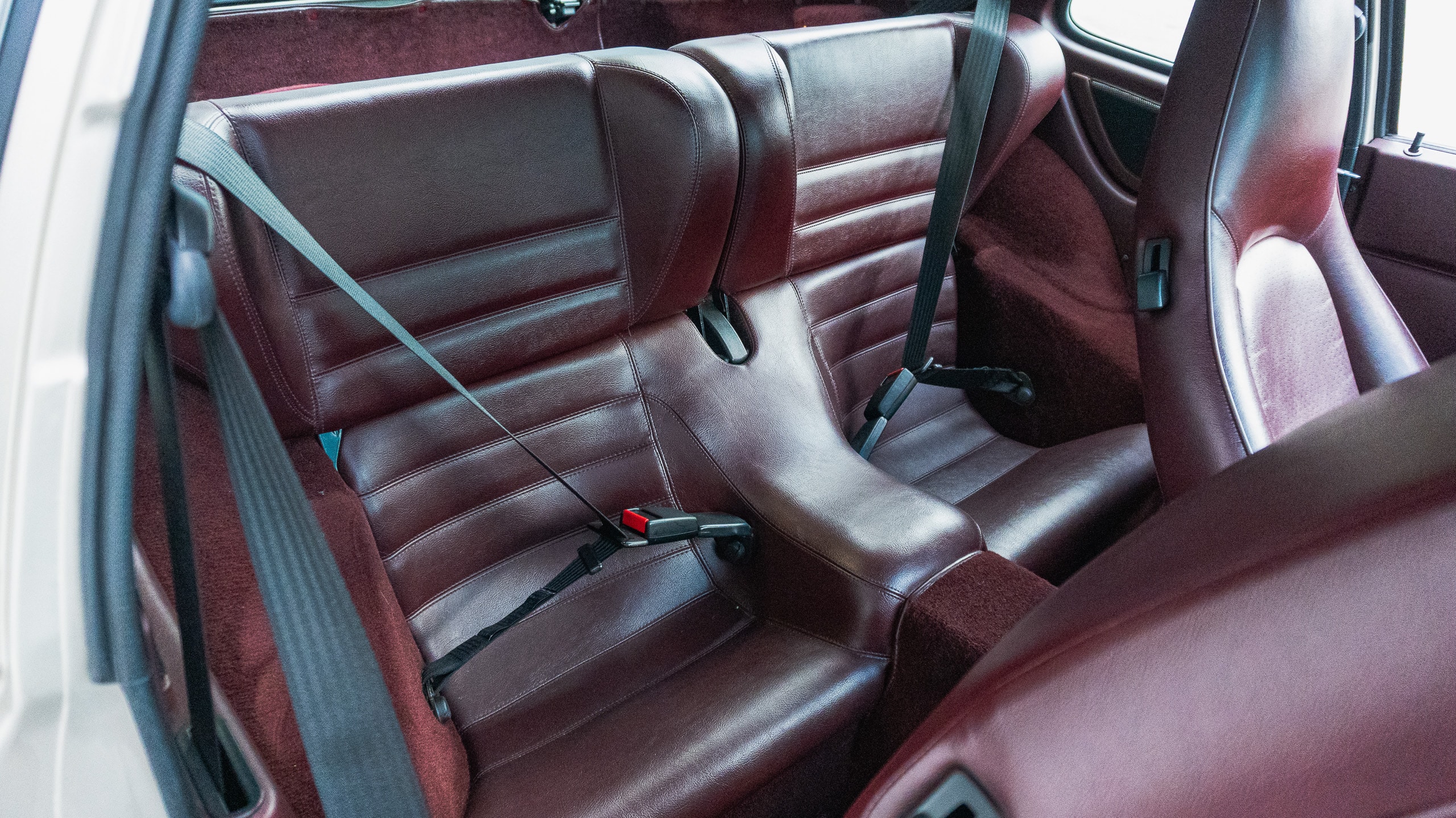 1989 Porsche 944 Turbo S 1 of 1385 – Only 42k Miles – 5 Speed Manual – Timing Belt / Maintenance done full