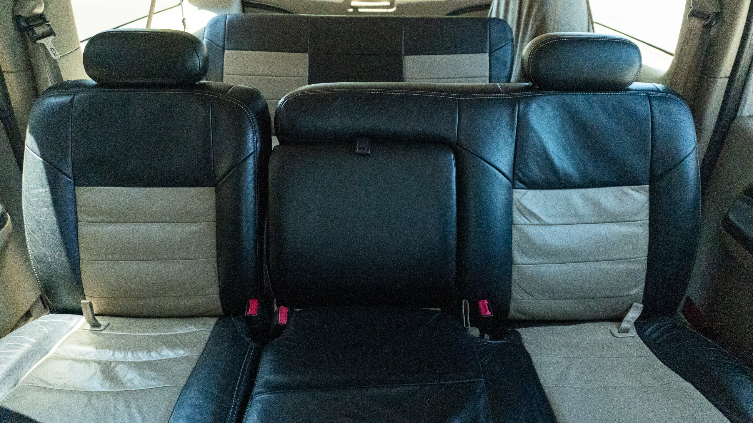 2005 Ford Excursion Eddie Bauer – 6.0L Turbo Diesel – Nicely Modified full