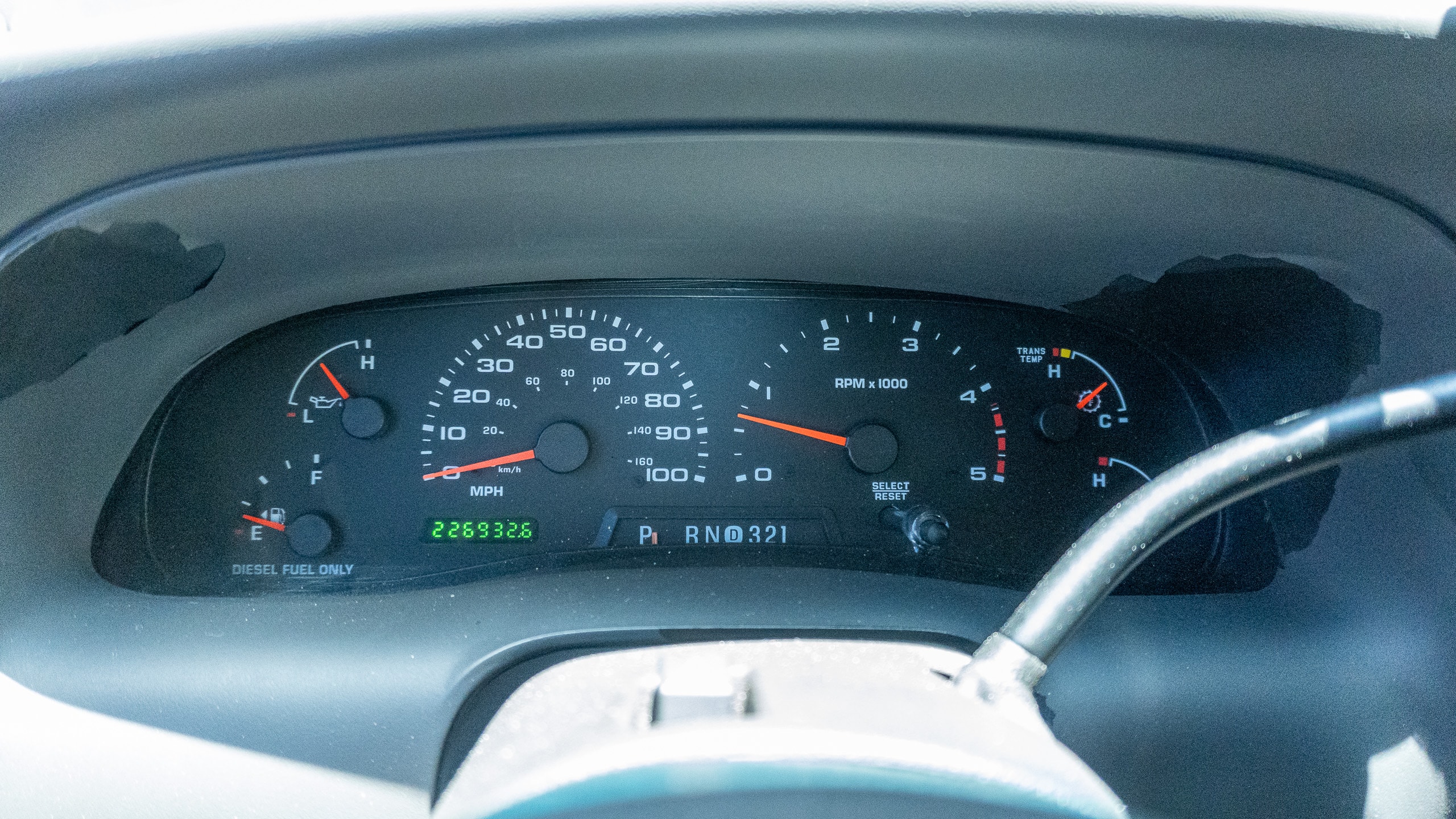 2005 Ford Excursion Eddie Bauer – 6.0L Turbo Diesel – Nicely Modified full