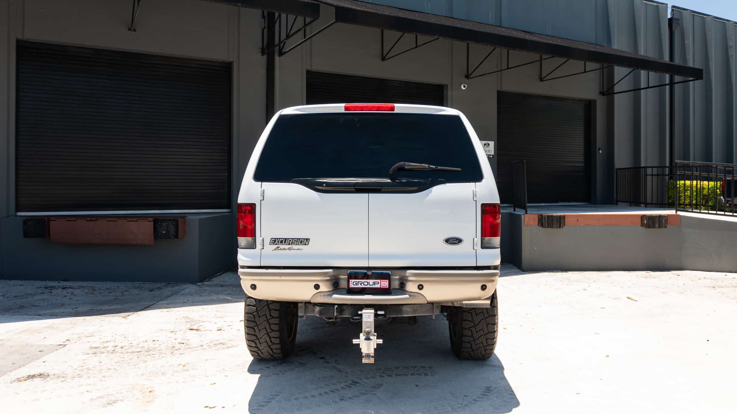2005 Ford Excursion Eddie Bauer – 6.0L Turbo Diesel – Nicely Modified full