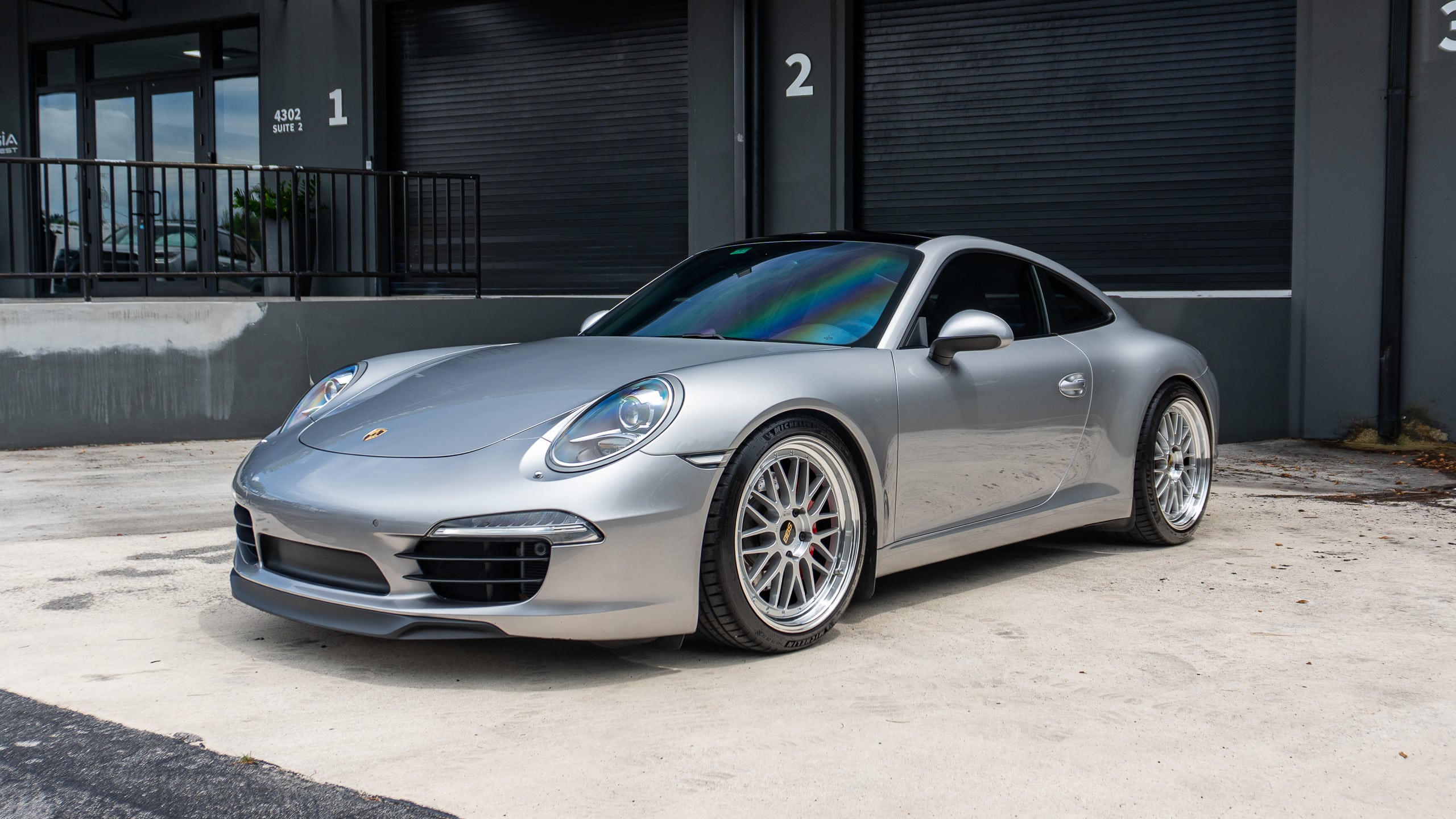 2016 Porsche 911 Carrera S Silver Metallic – 57k Miles – PDK – BBS LM’s – 400 Hp – CPO Extended Warranty full
