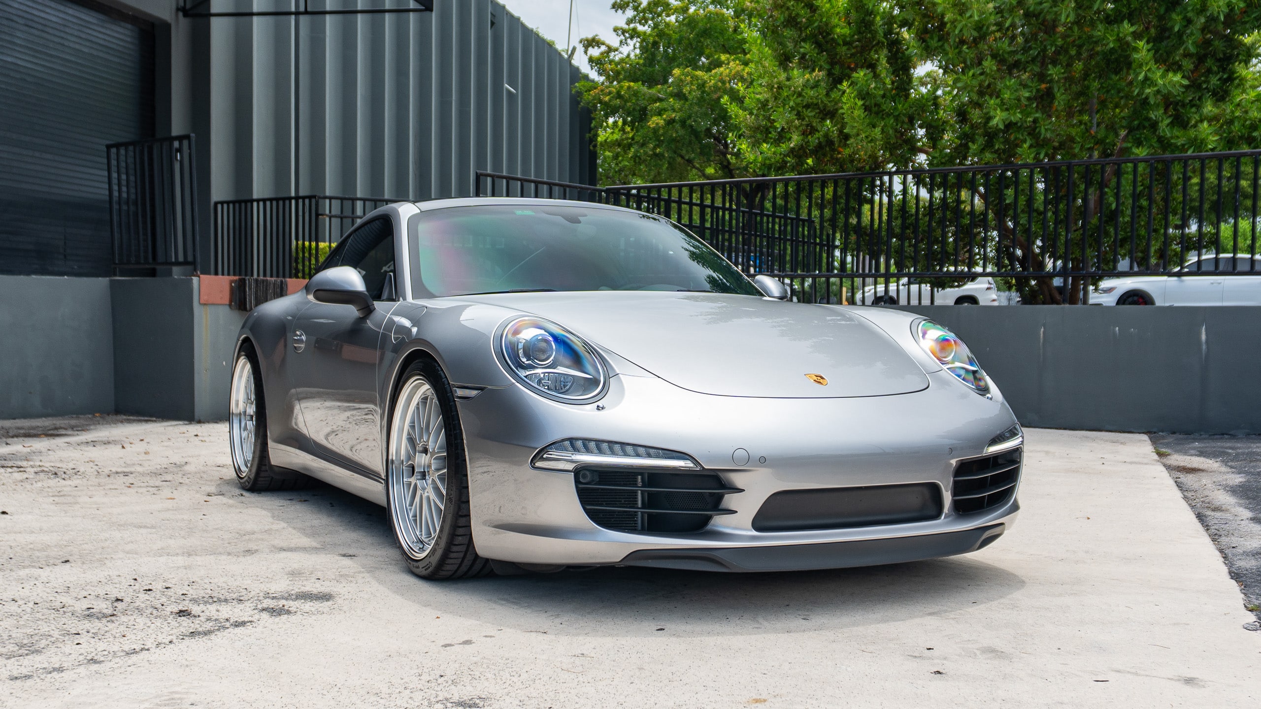 2016 Porsche 911 Carrera S Silver Metallic – 57k Miles – PDK – BBS LM’s – 400 Hp – CPO Extended Warranty full