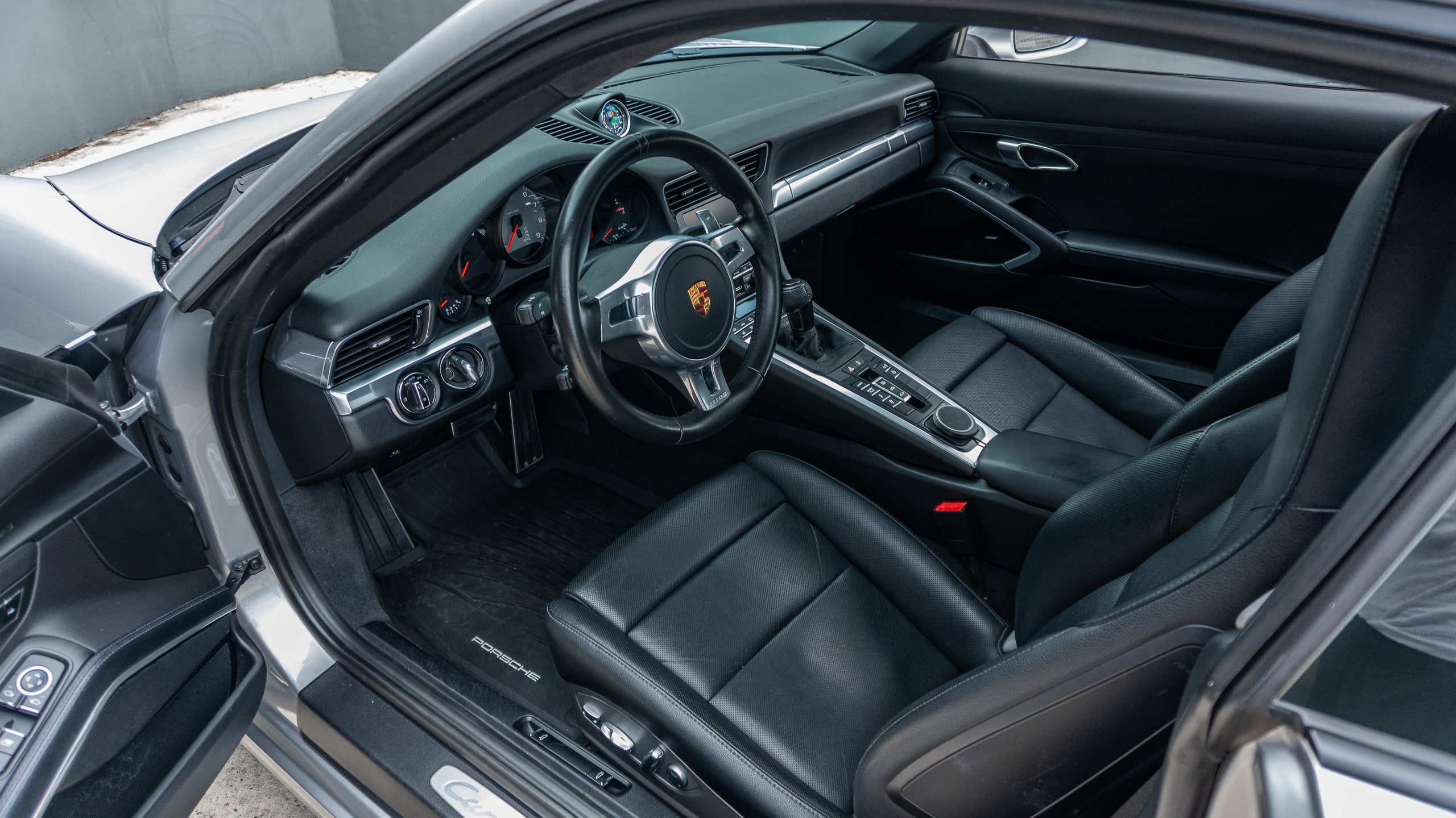 2016 Porsche 911 Carrera S Silver Metallic – 57k Miles – PDK – BBS LM’s – 400 Hp – CPO Extended Warranty full