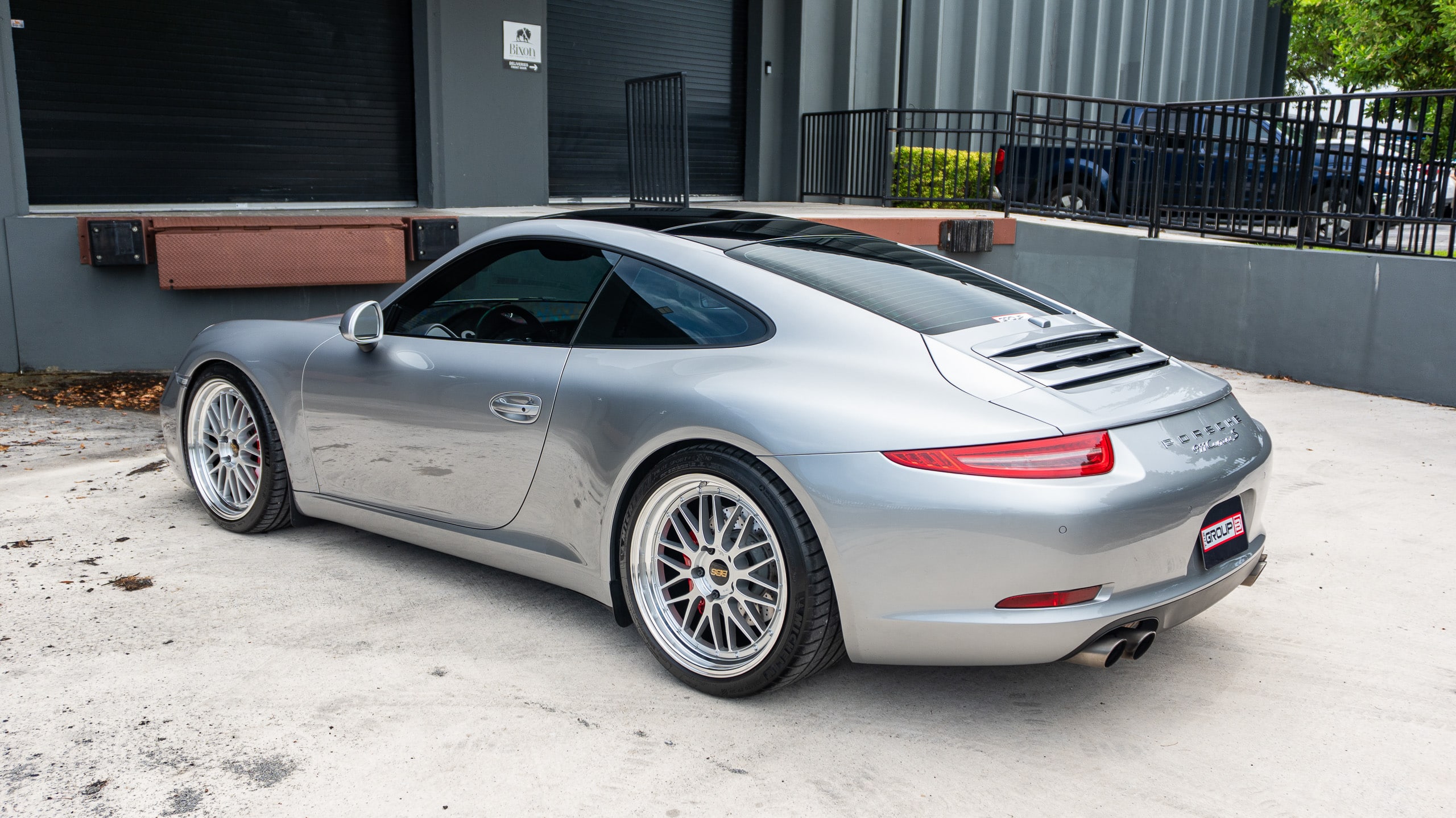2016 Porsche 911 Carrera S Silver Metallic – 57k Miles – PDK – BBS LM’s – 400 Hp – CPO Extended Warranty full