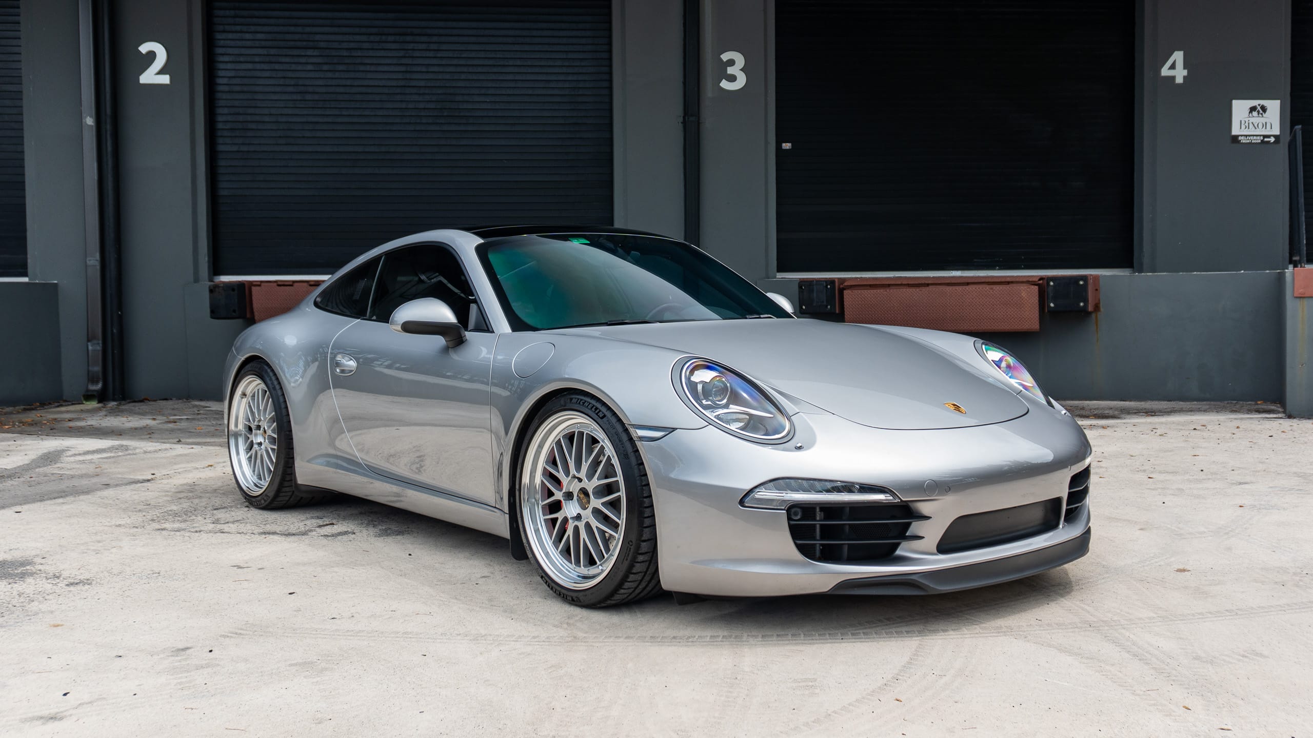 2016 Porsche 911 Carrera S Silver Metallic – 57k Miles – PDK – BBS LM’s – 400 Hp – CPO Extended Warranty full