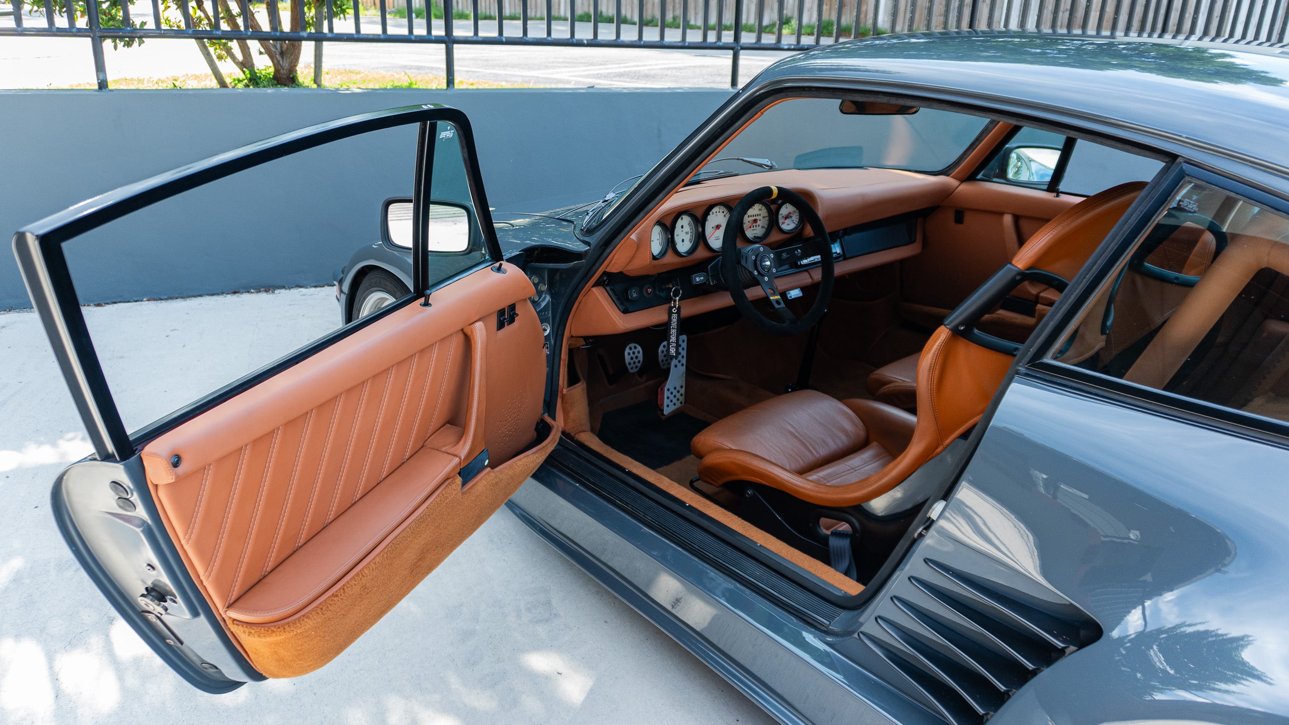 1976 Porsche 930 Kremer Turbo 3.4L Orbit Racing Motor – 4 Speed – Carbon Kevlar Kremer Body – $250k + Reciepts full
