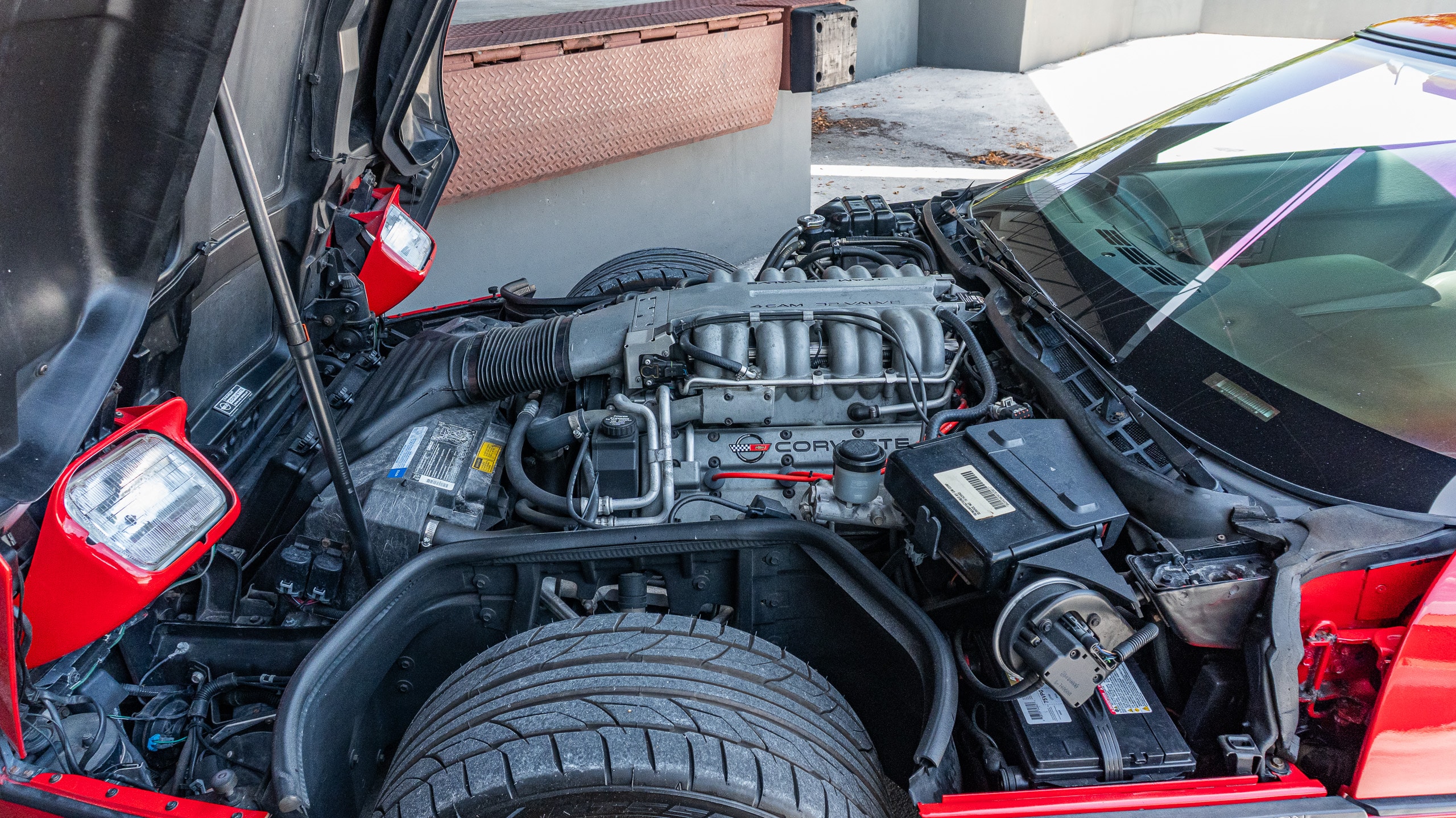 1990 Chevrolet Corvette ZR-1 28k Miles – $8000 in recent maintenance – Well Sorted -Extremely Clean Condition full