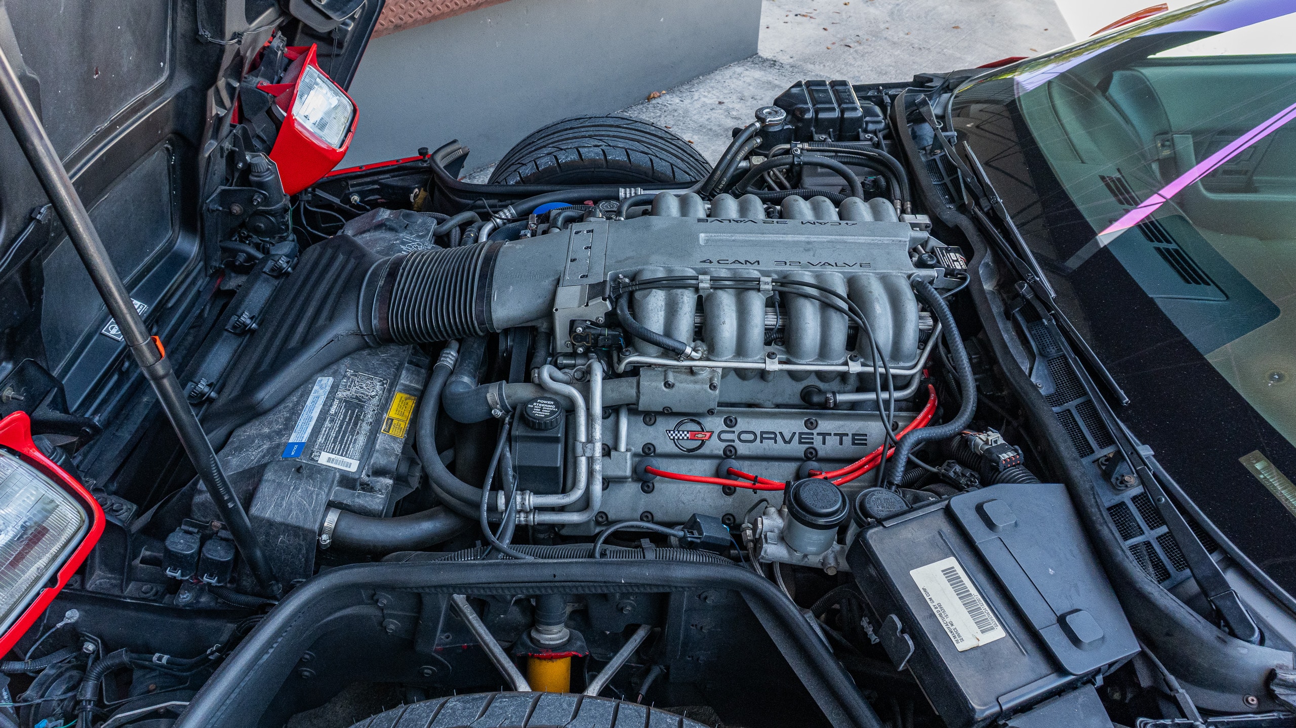 1990 Chevrolet Corvette ZR-1 28k Miles – $8000 in recent maintenance – Well Sorted -Extremely Clean Condition full