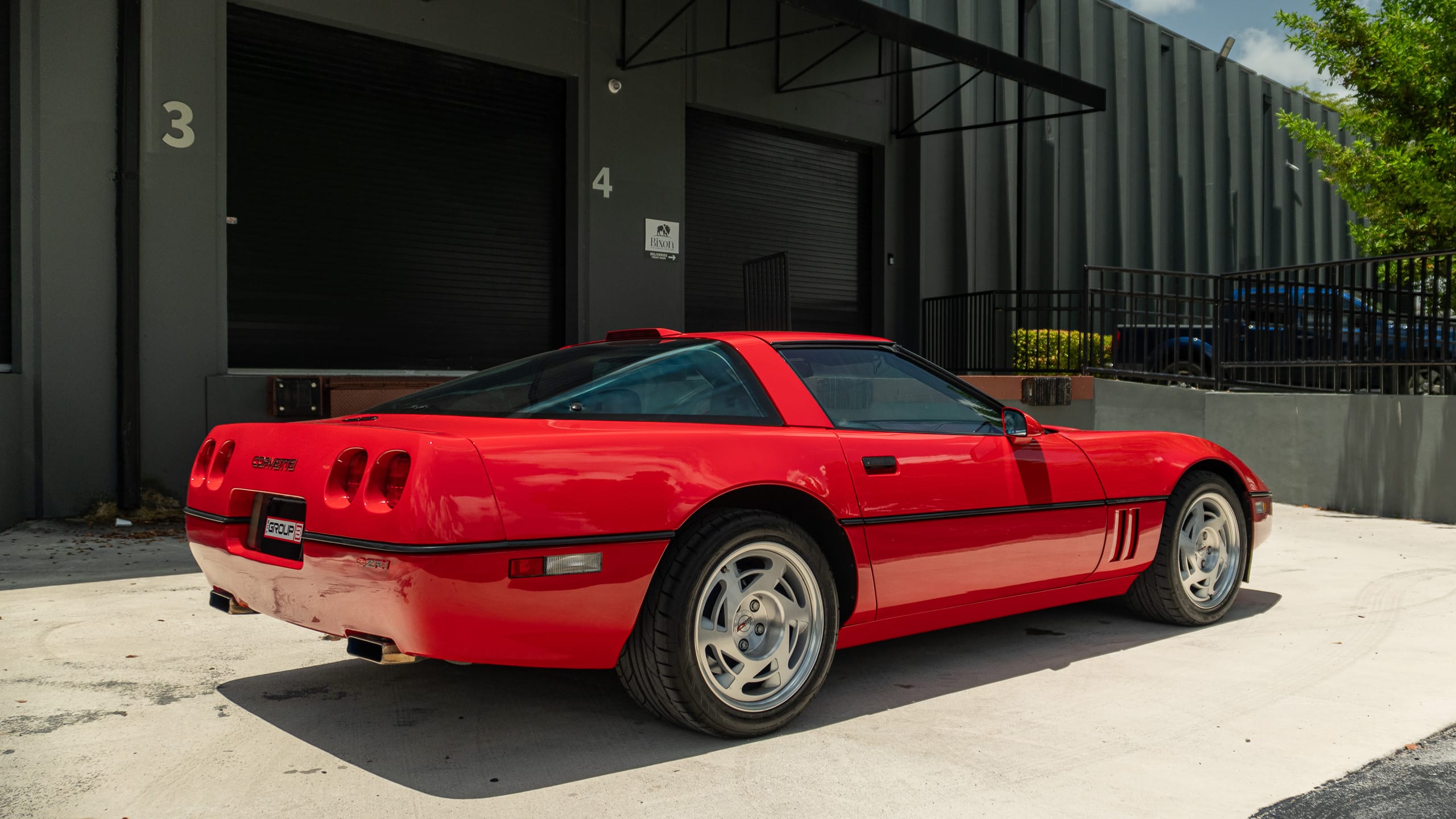 1990 Chevrolet Corvette ZR-1 28k Miles – $8000 in recent maintenance – Well Sorted -Extremely Clean Condition full