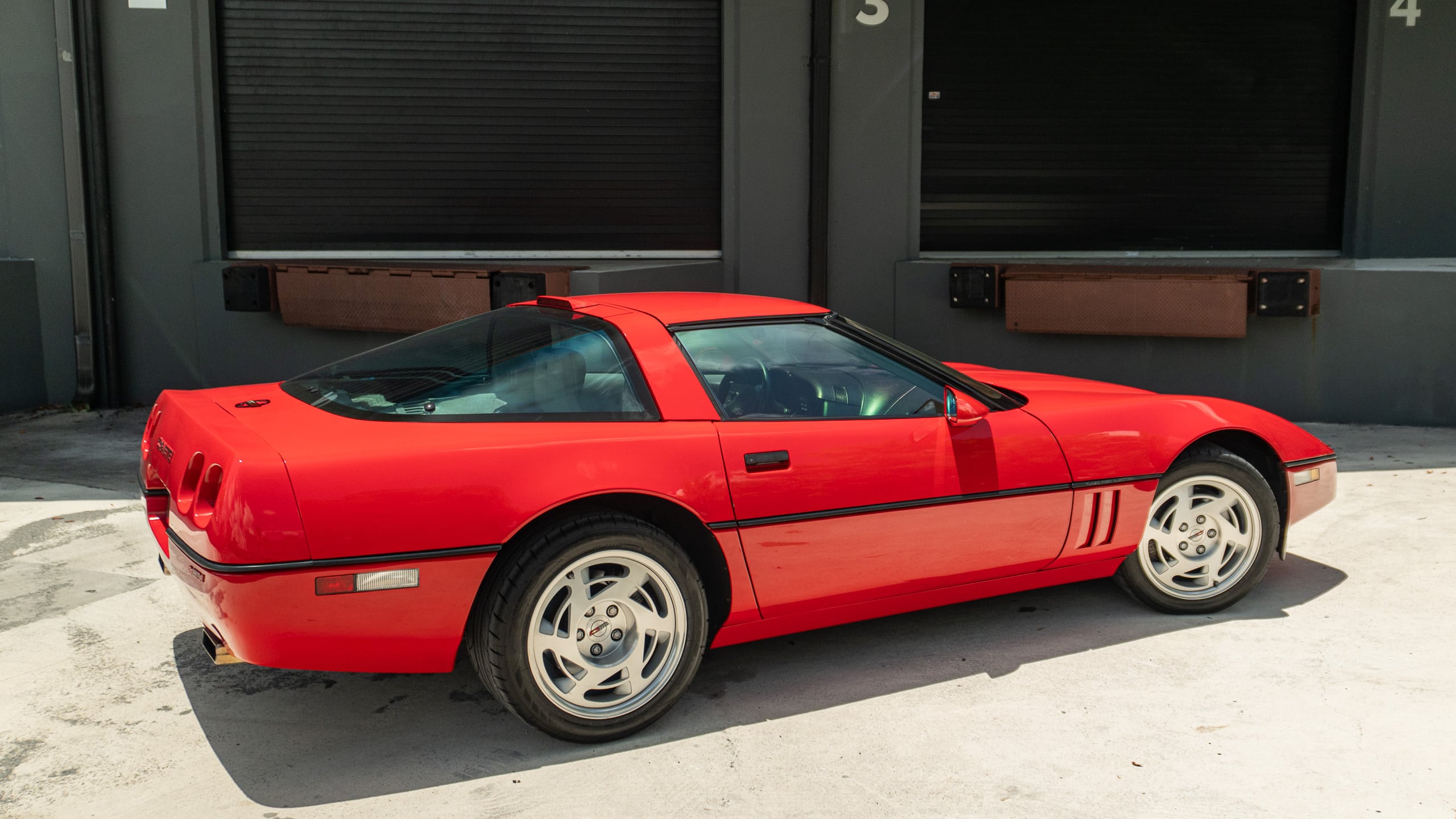 1990 Chevrolet Corvette ZR-1 28k Miles – $8000 in recent maintenance – Well Sorted -Extremely Clean Condition full