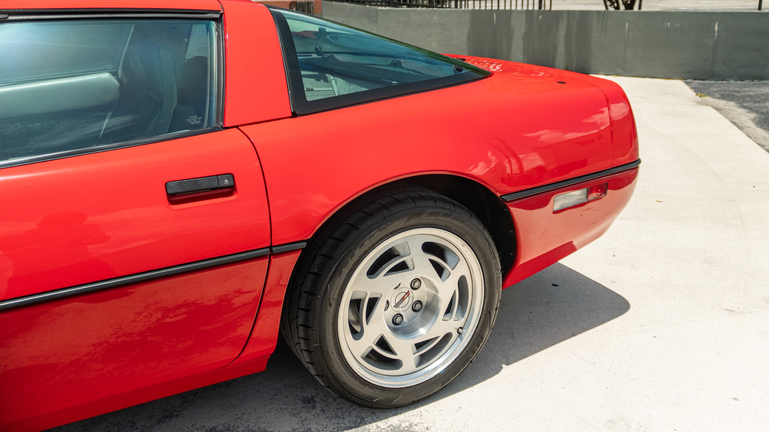 1990 Chevrolet Corvette ZR-1 28k Miles – $8000 in recent maintenance – Well Sorted -Extremely Clean Condition full