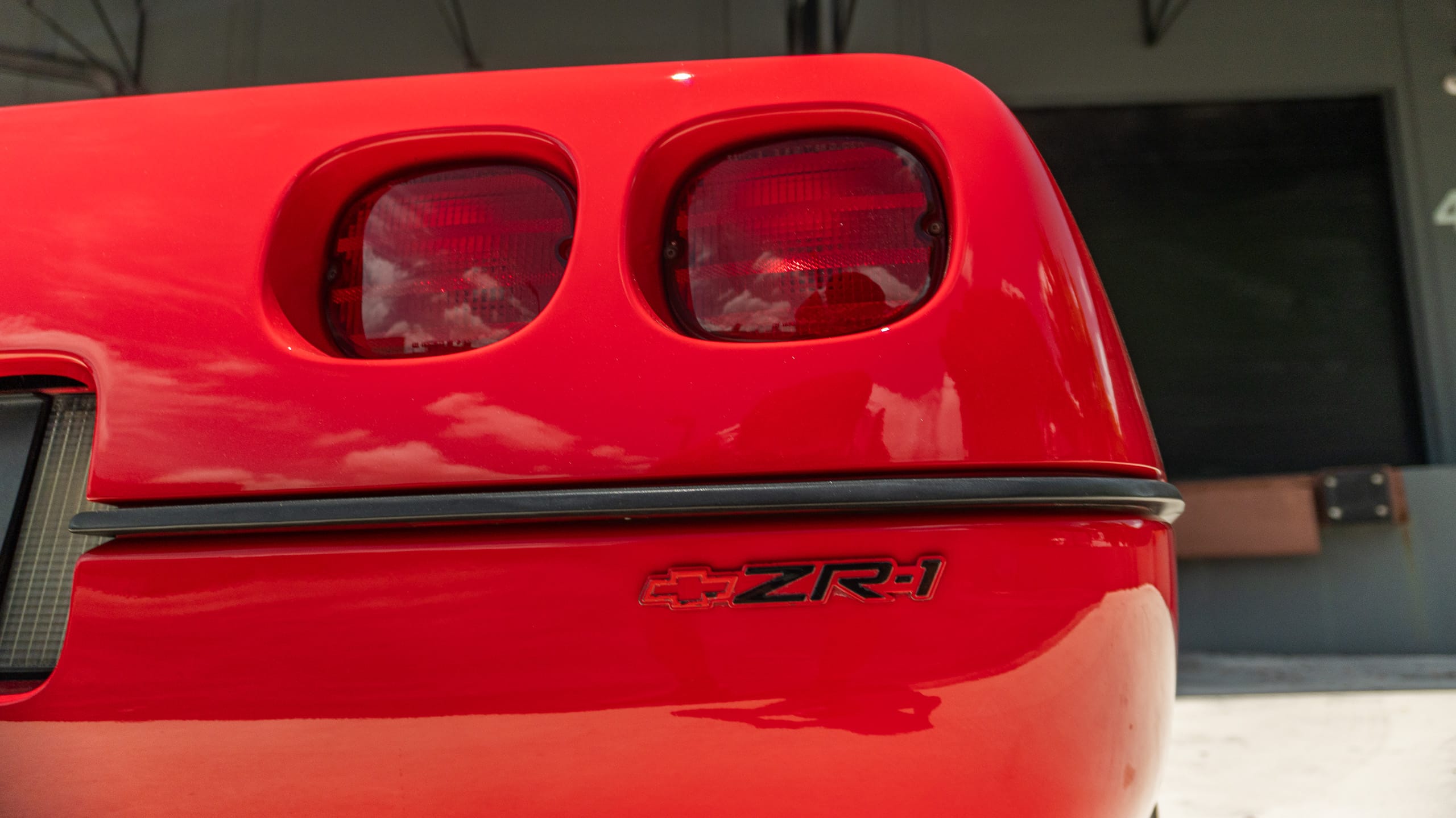 1990 Chevrolet Corvette ZR-1 28k Miles – $8000 in recent maintenance – Well Sorted -Extremely Clean Condition full
