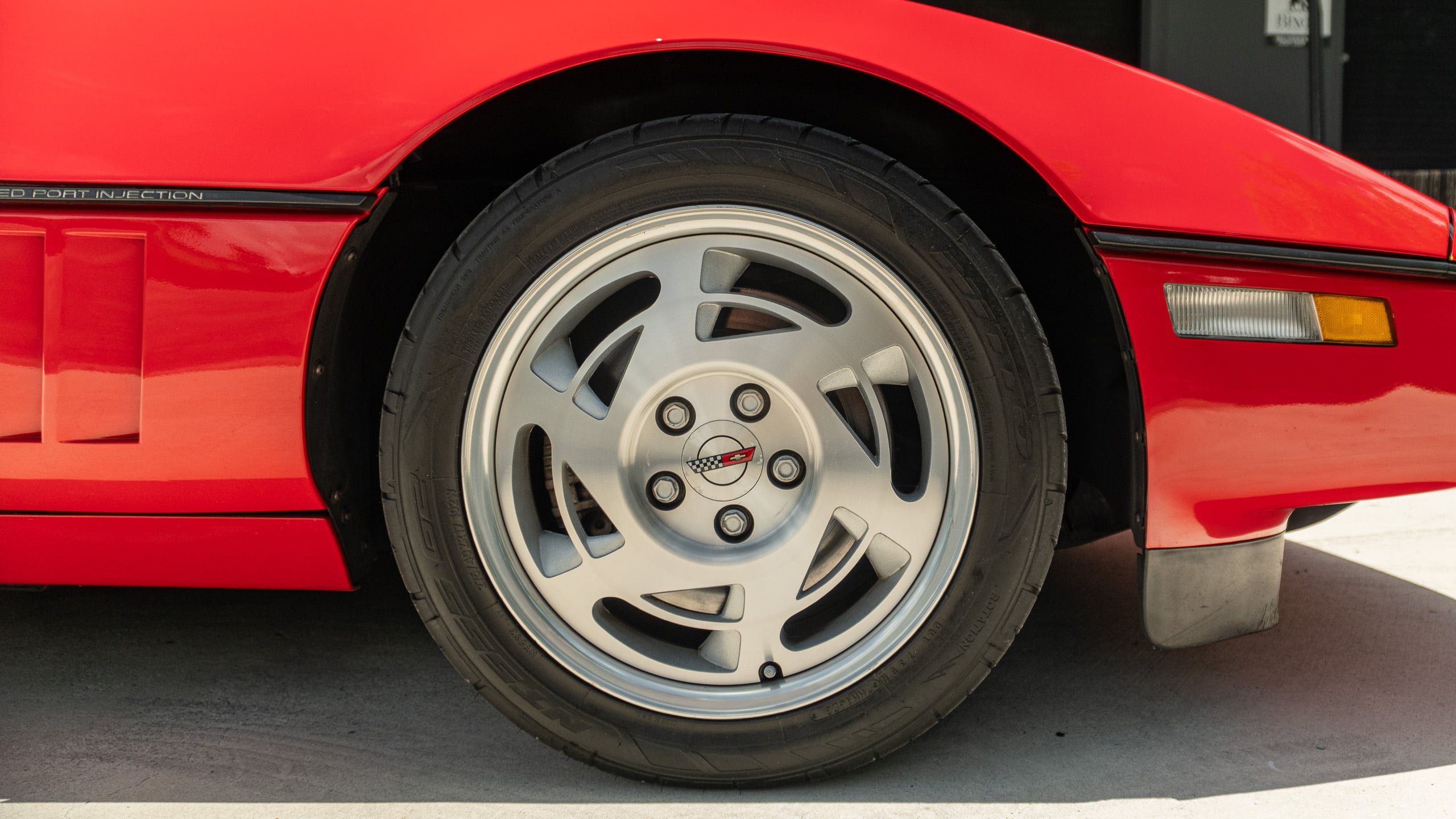 1990 Chevrolet Corvette ZR-1 28k Miles – $8000 in recent maintenance – Well Sorted -Extremely Clean Condition full