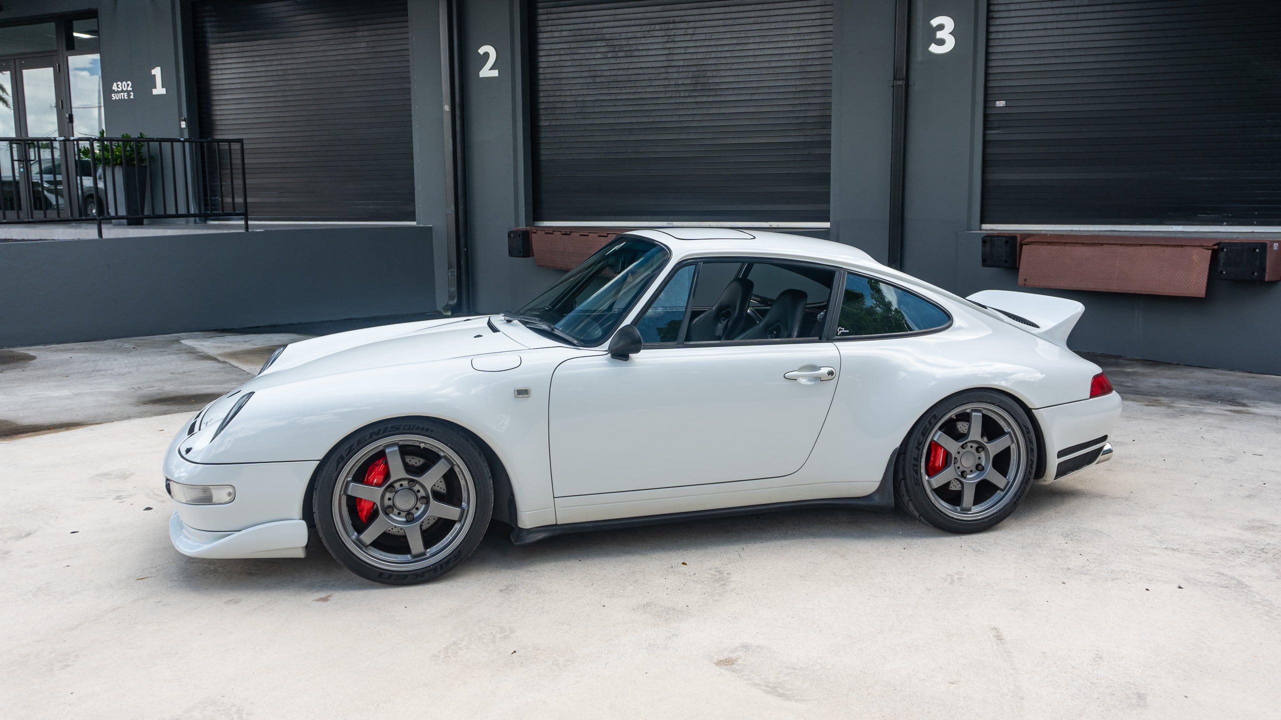 1995 Porsche 911 Euro 993 C2 67k Miles – 6 Speed Manual – TE37 – RS Bits full