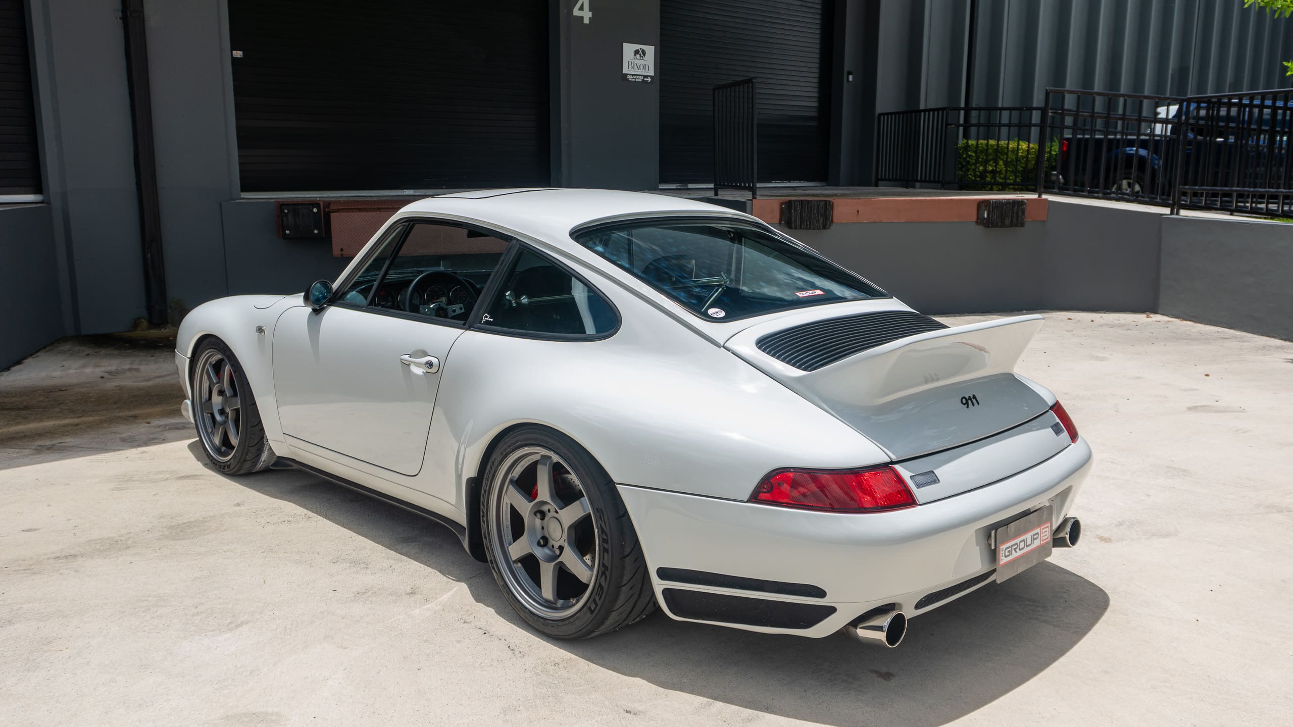 1995 Porsche 911 Euro 993 C2 67k Miles – 6 Speed Manual – TE37 – RS Bits full