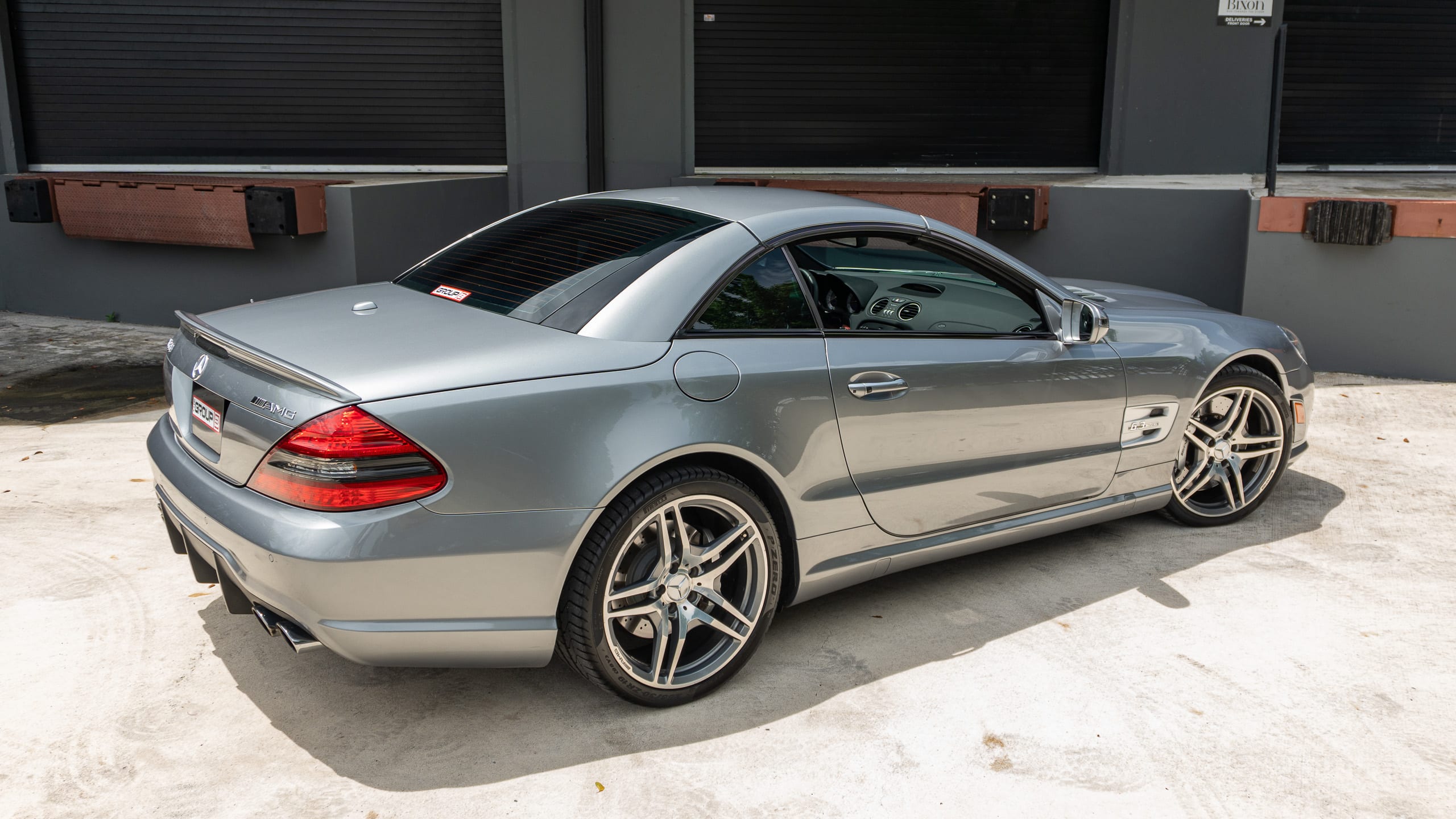 2009 Mercedes Benz SL 63 AMG R230 – P30 Perfomance Package – 19K Miles – Red Interior full