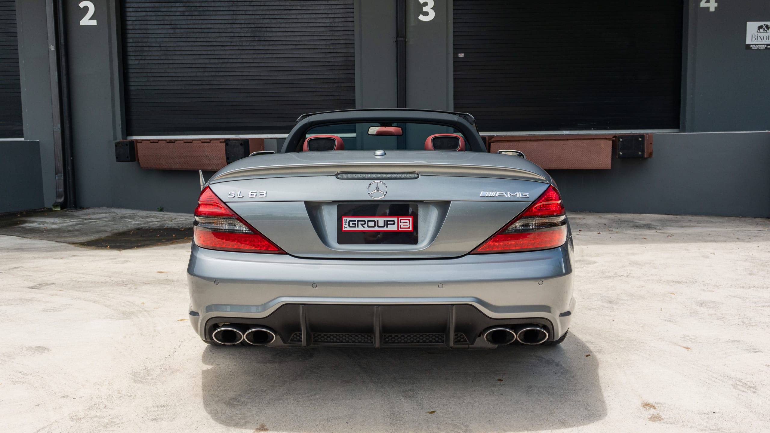 2009 Mercedes Benz SL 63 AMG R230 – P30 Perfomance Package – 19K Miles – Red Interior full