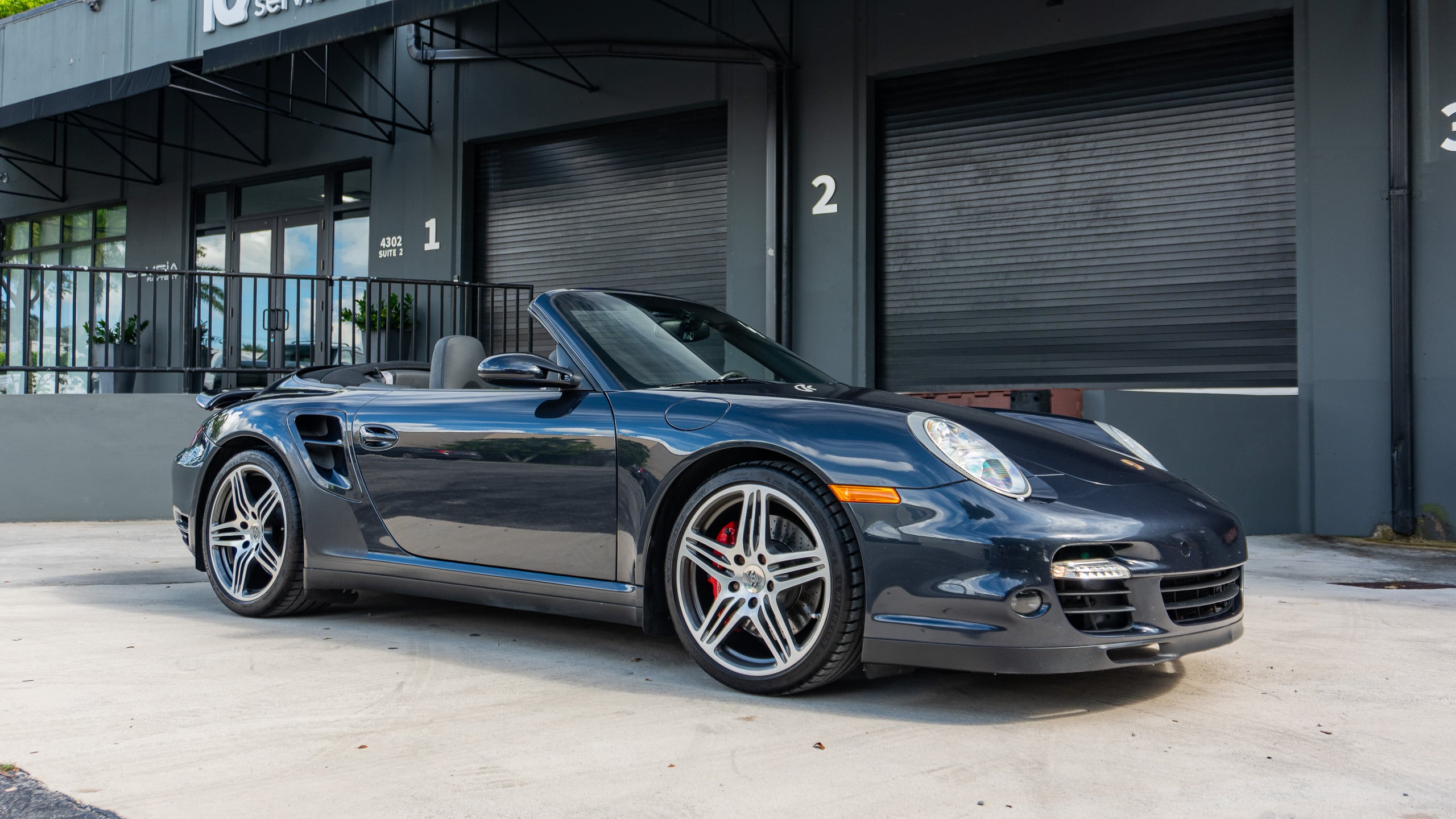 2009 Porsche 911 Turbo 997. 1.5 – Cabriolet – 50k Miles – Atlas Gray Metallic full