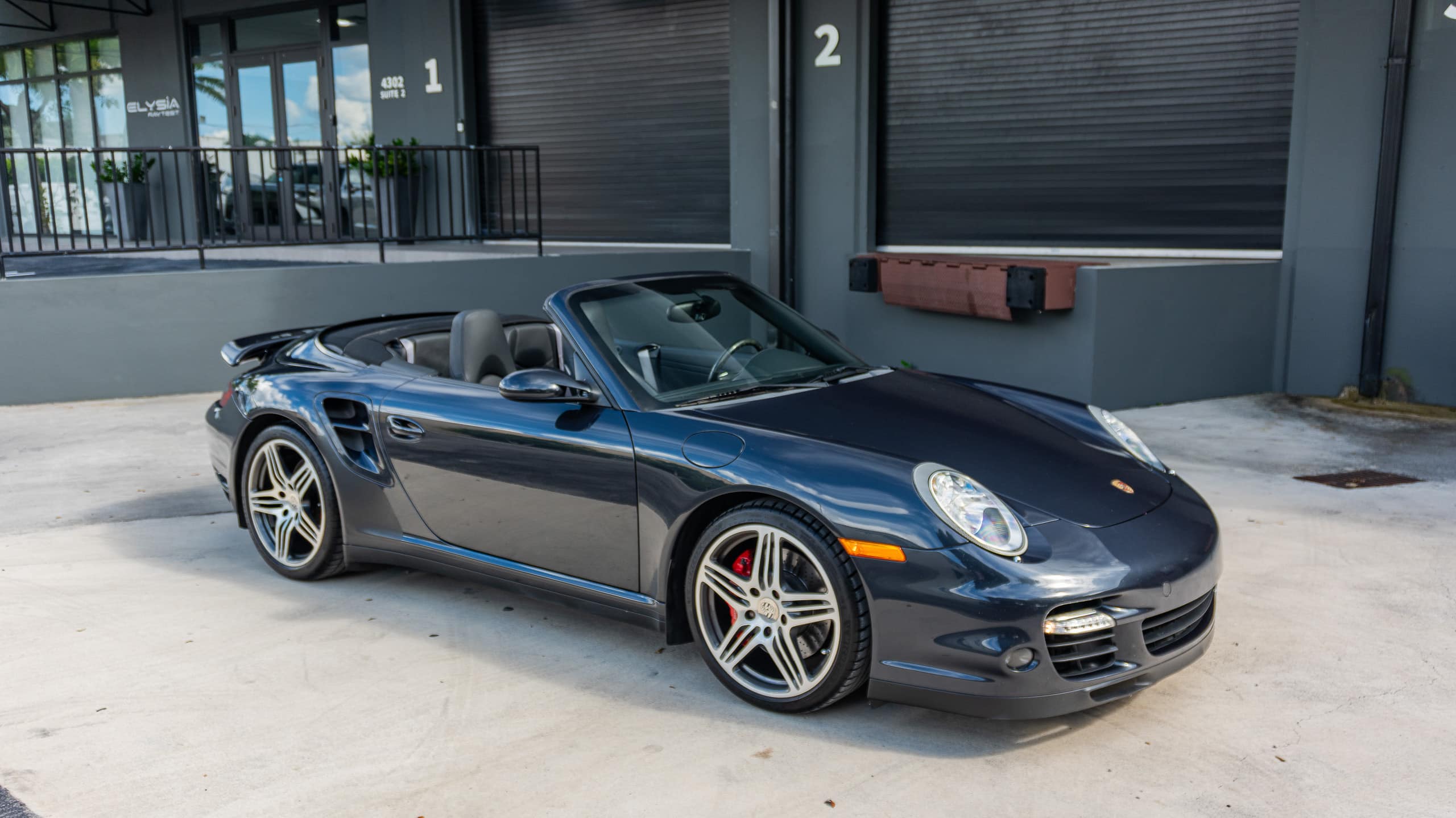 2009 Porsche 911 Turbo 997. 1.5 – Cabriolet – 50k Miles – Atlas Gray Metallic full
