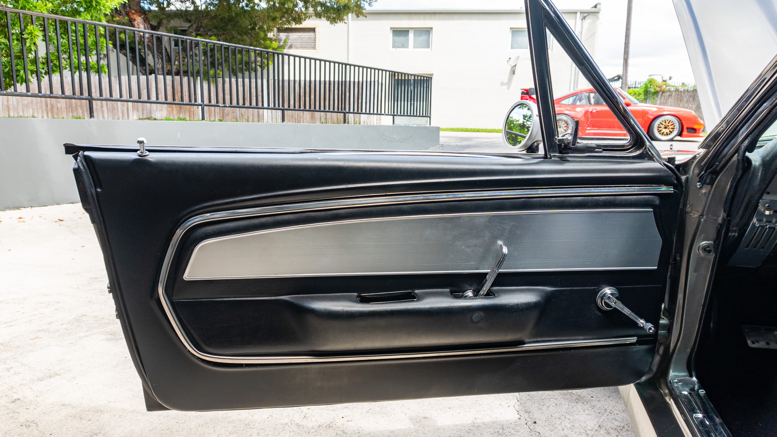 1967 Ford Mustang SHELBY GT500 Fastback -Eleanor Tribute – 351 Windsor – 5 Speed Manual – Nitrous full