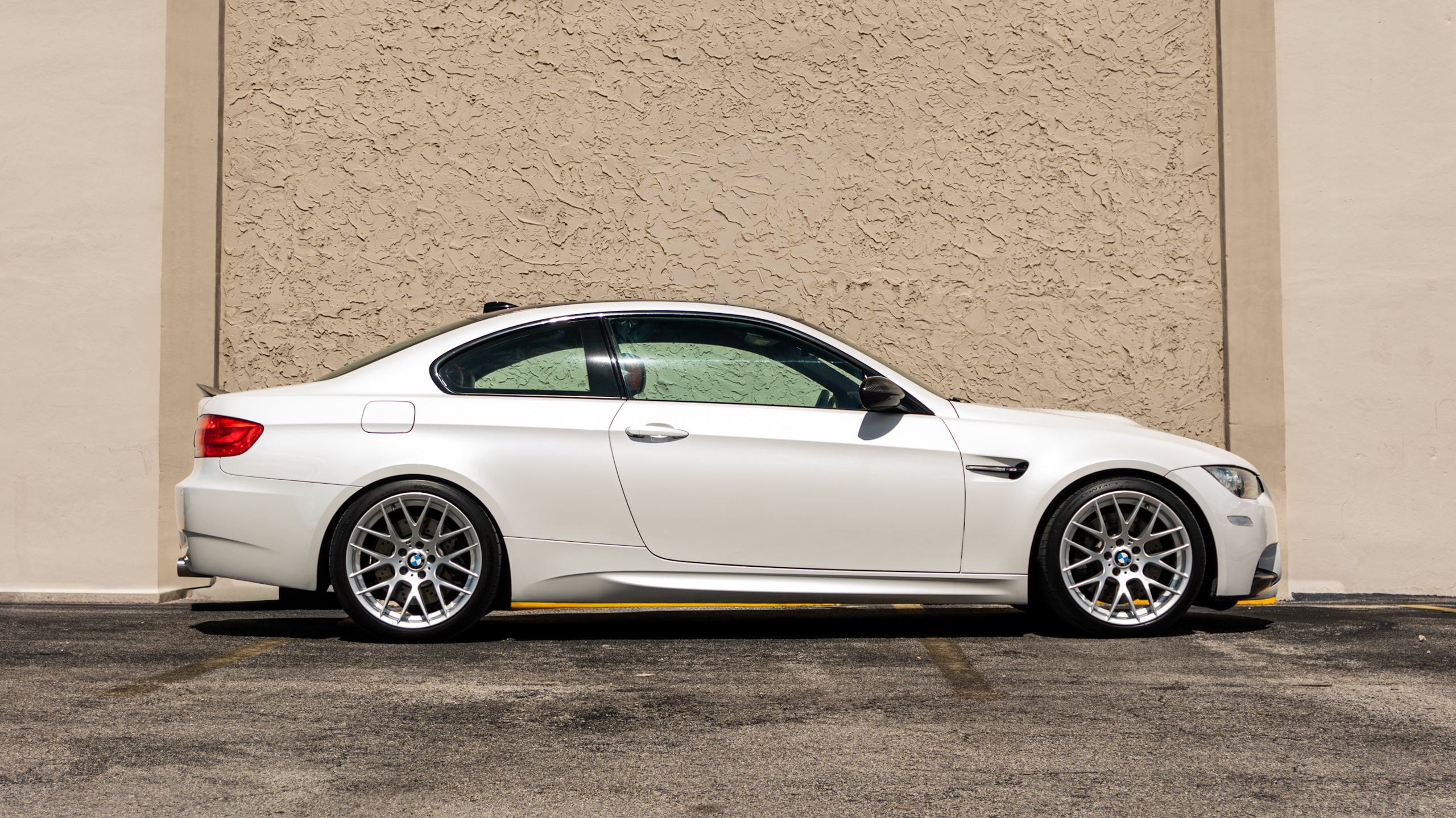 2013 BMW M3 – ONE OWNER – COMPETITION PACKAGE – MINERAL WHITE – DCT full