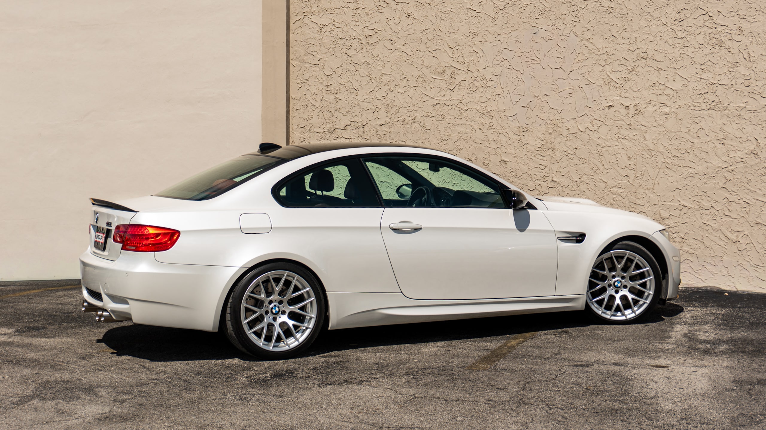 2013 BMW M3 – ONE OWNER – COMPETITION PACKAGE – MINERAL WHITE – DCT full