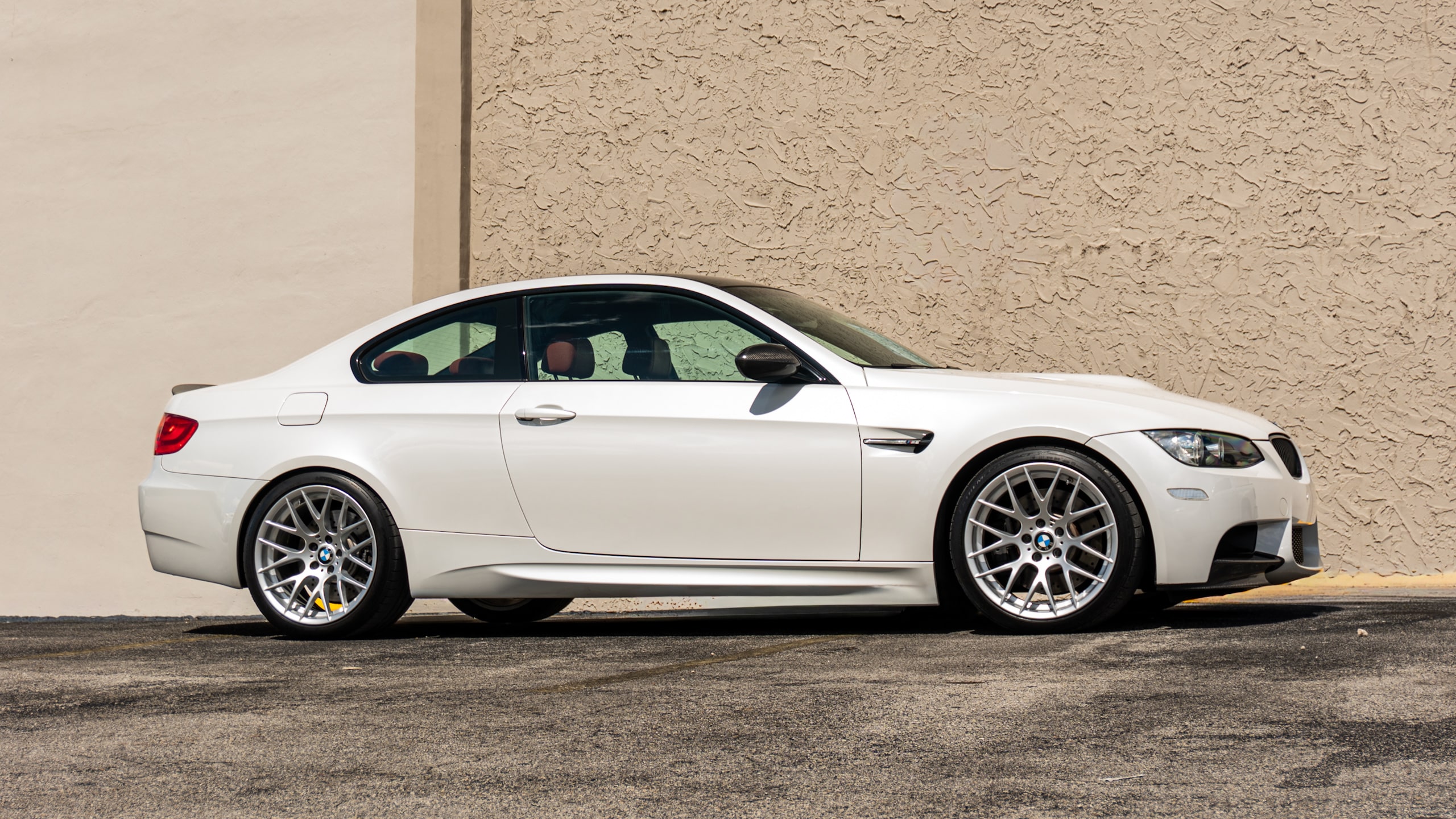 2013 BMW M3 – ONE OWNER – COMPETITION PACKAGE – MINERAL WHITE – DCT full