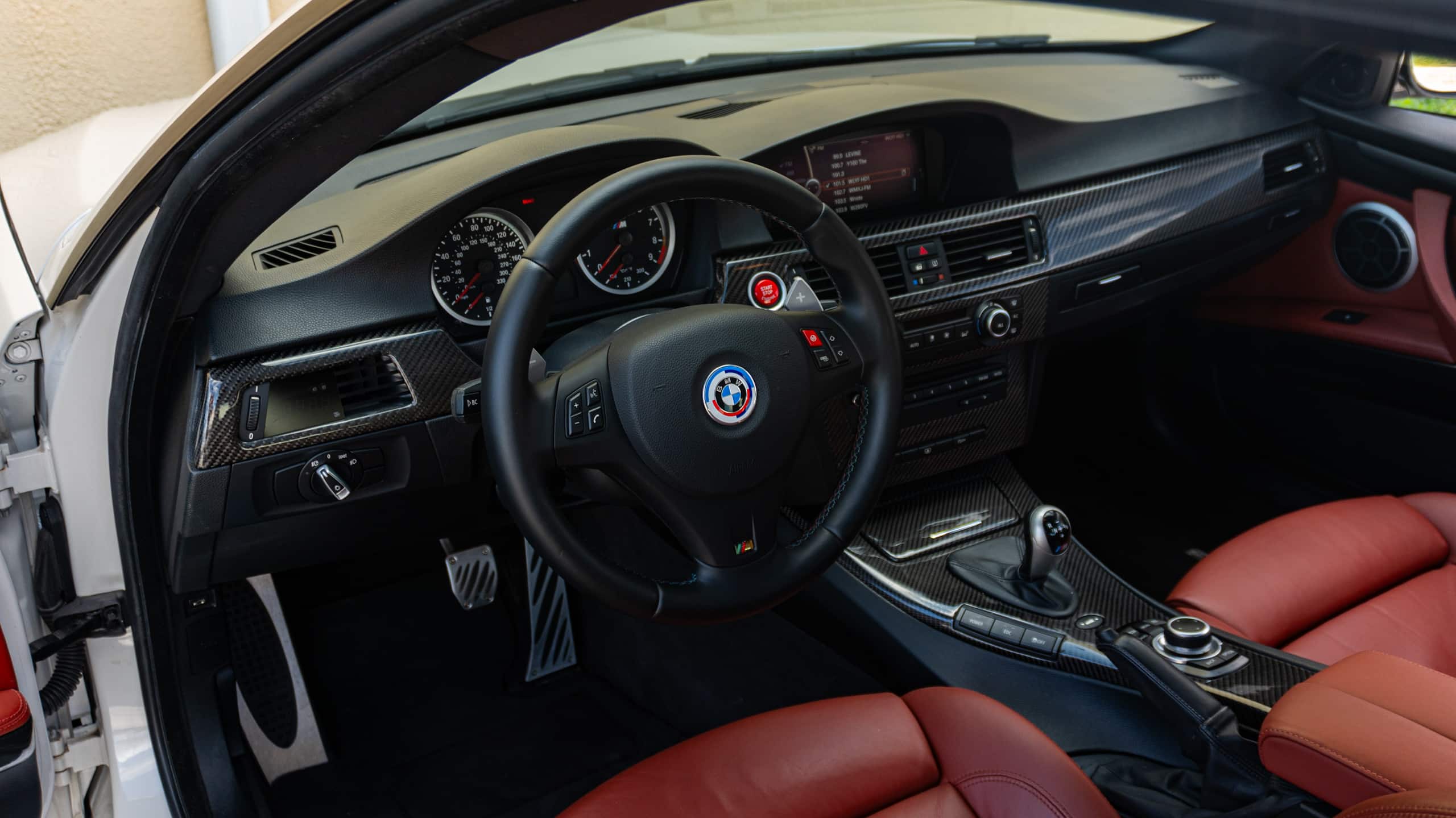 2013 BMW M3 – ONE OWNER – COMPETITION PACKAGE – MINERAL WHITE – DCT full