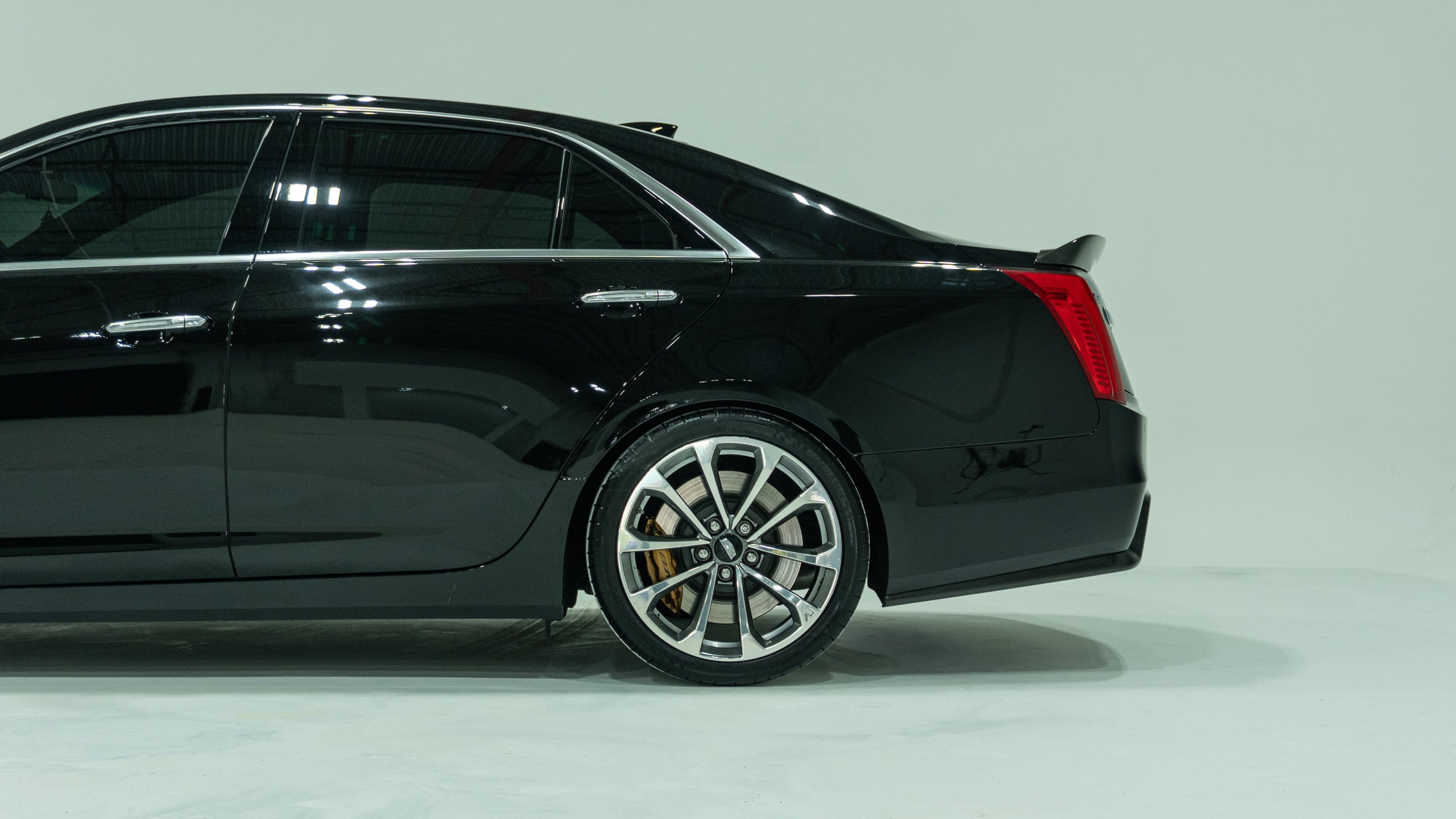 2016 Cadillac CTSV Only 5k Miles -Mint condition  – Factory Recaros – SUPERCHARGED V8 640 HP full