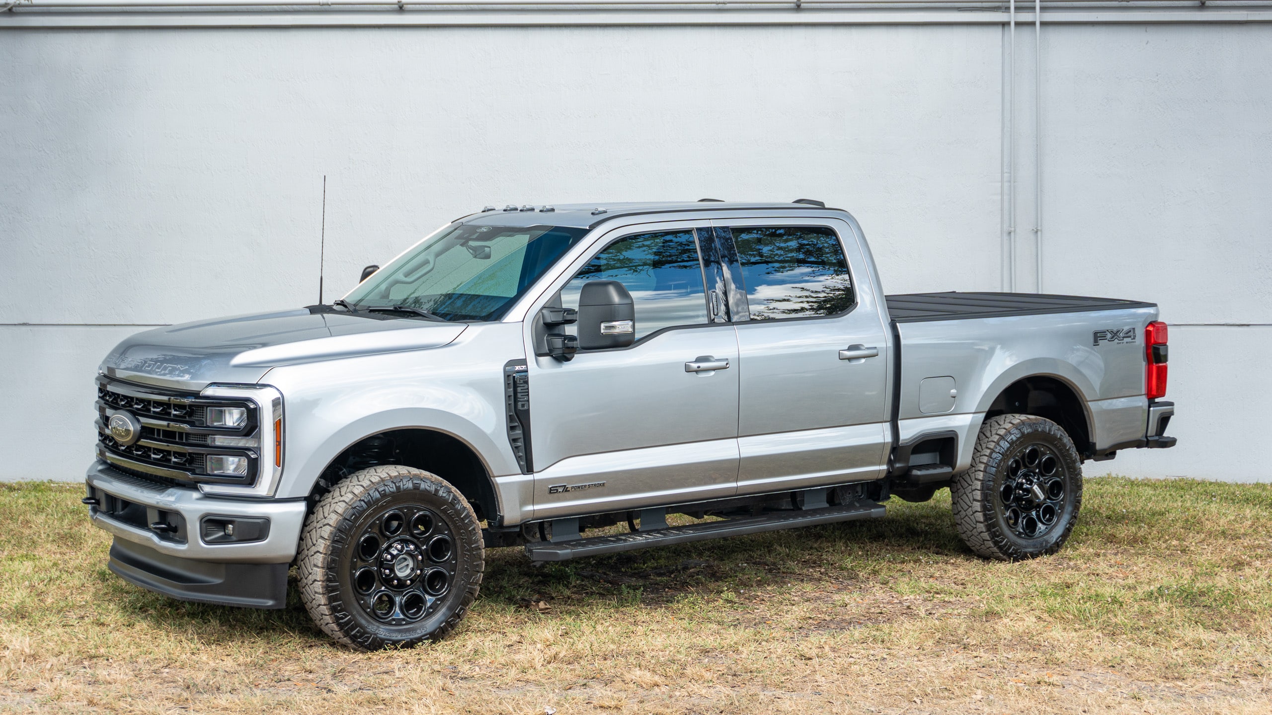 2024 Ford F250 XLT SRW 4×4 Crew Cab  full