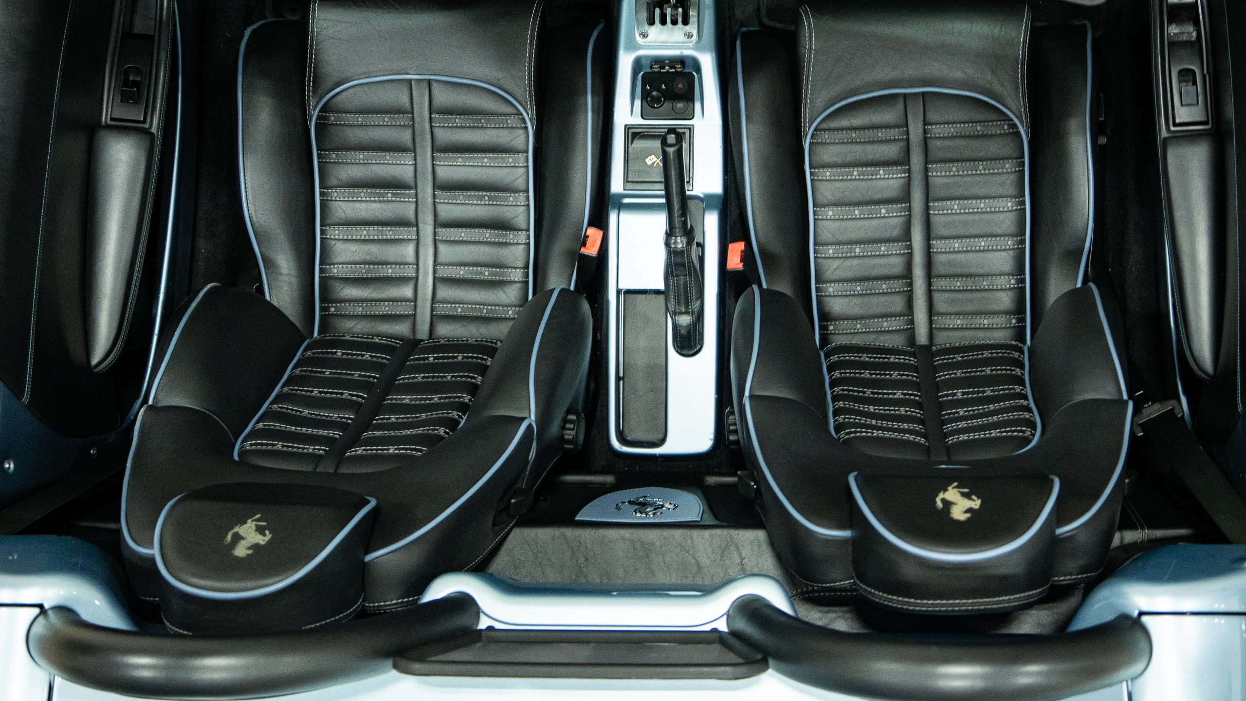 2001 Ferrari 360 SPIDER Grigio / Nero- Daytona Seats- Moton Coilovers- Brembo GT Brakes – Forged Wheels full