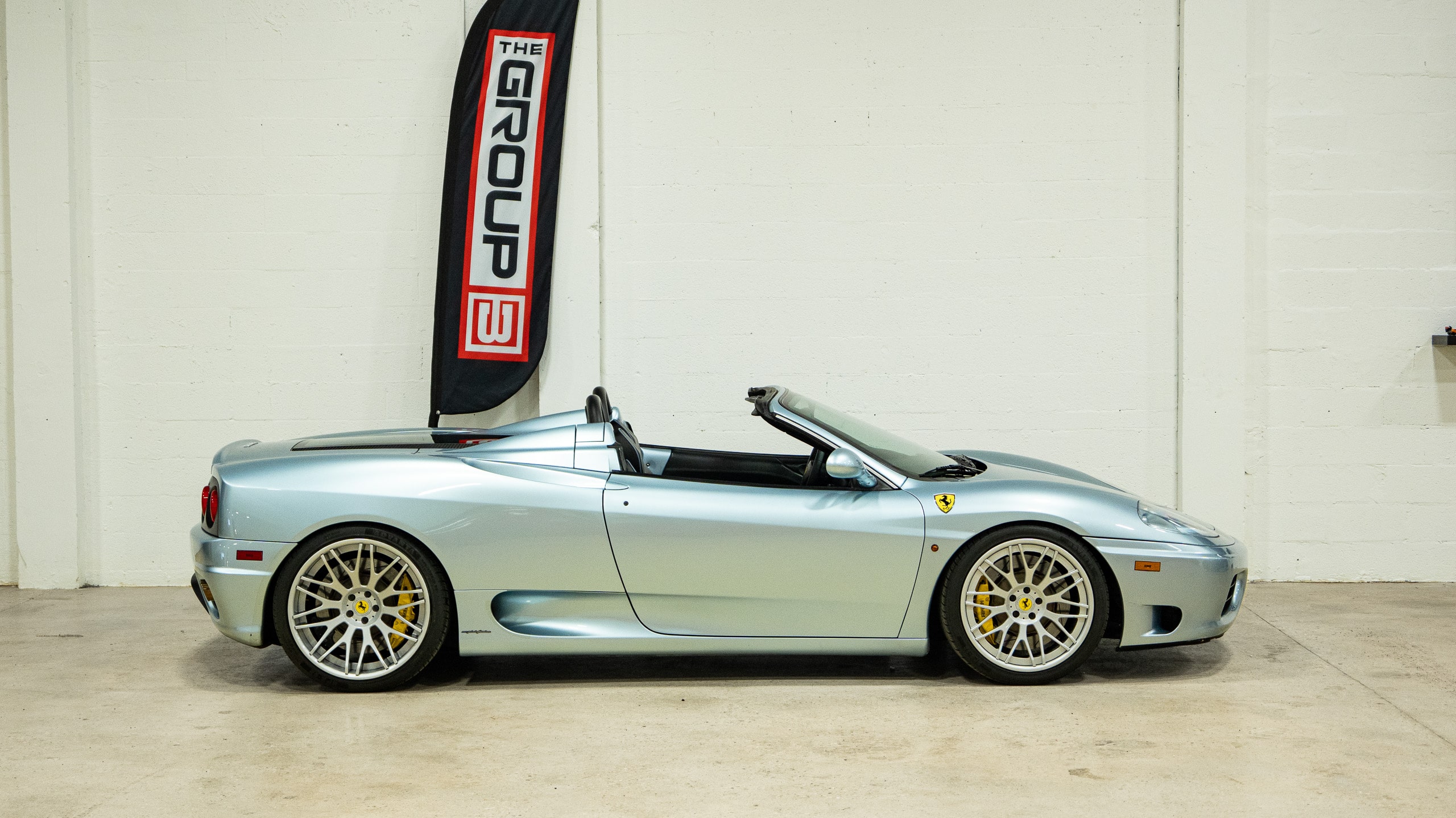 2001 Ferrari 360 SPIDER Grigio / Nero- Daytona Seats- Moton Coilovers- Brembo GT Brakes – Forged Wheels full