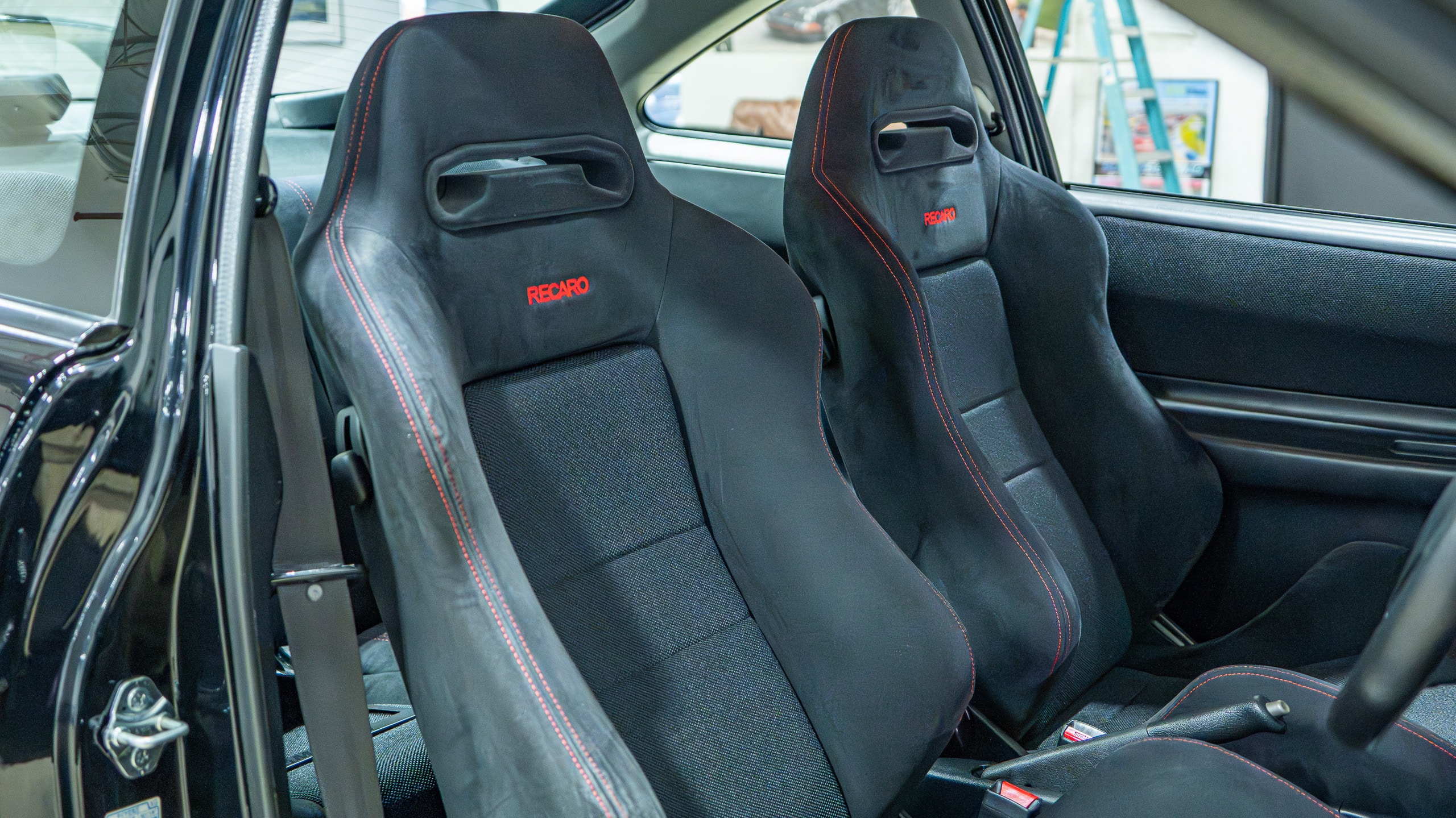 1998 Honda Integra Type R – DC2 – JDM – Only 23k Kilometers – Original Paint – Time Capsule full