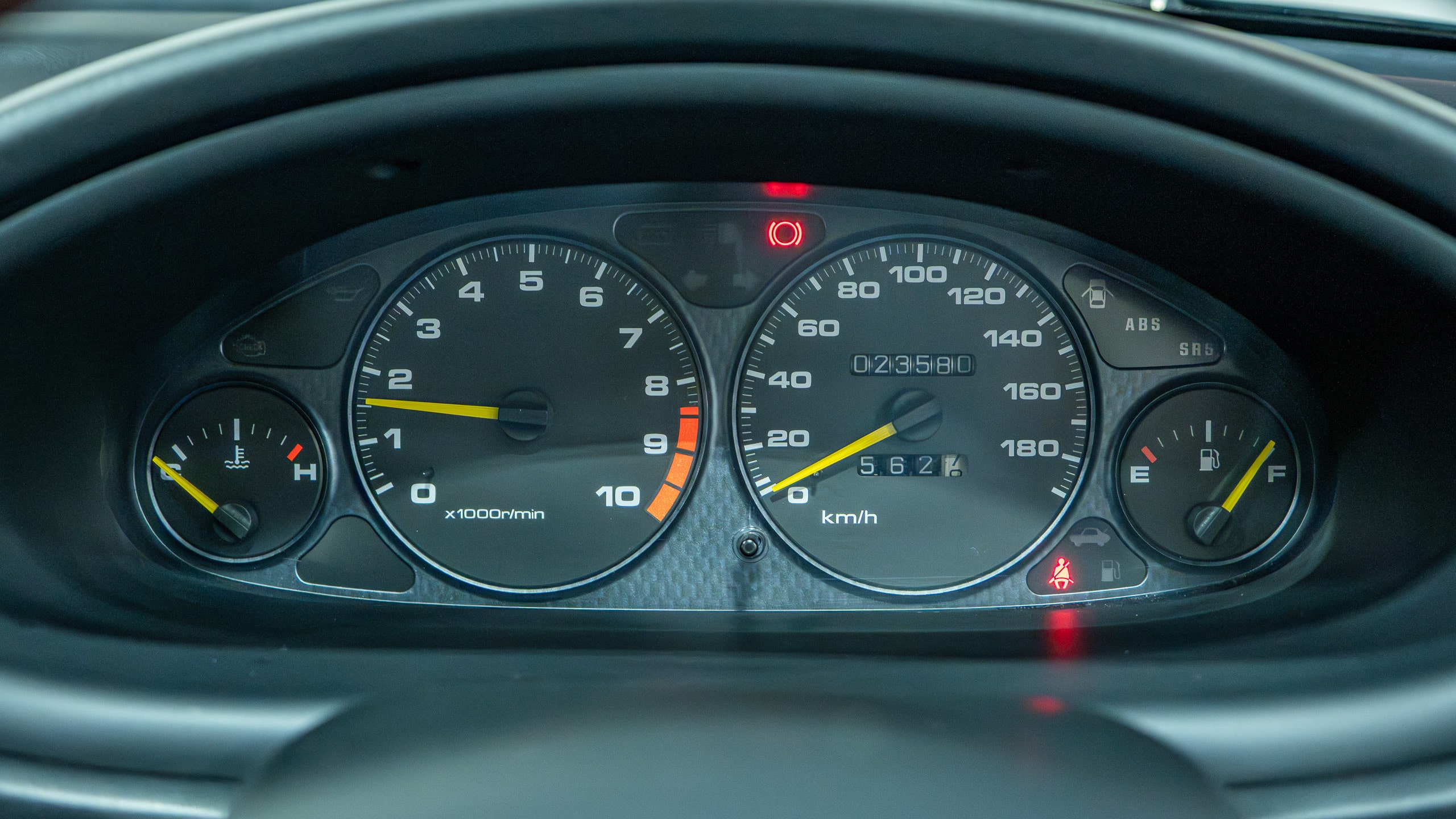 1998 Honda Integra Type R – DC2 – JDM – Only 23k Kilometers – Original Paint – Time Capsule full