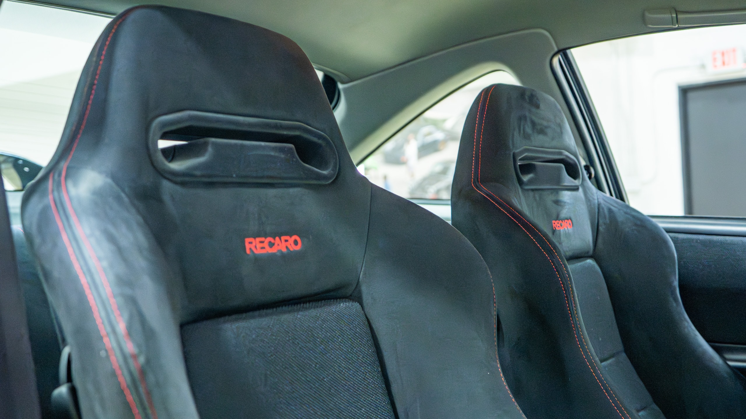 1998 Honda Integra Type R – DC2 – JDM – Only 23k Kilometers – Original Paint – Time Capsule full