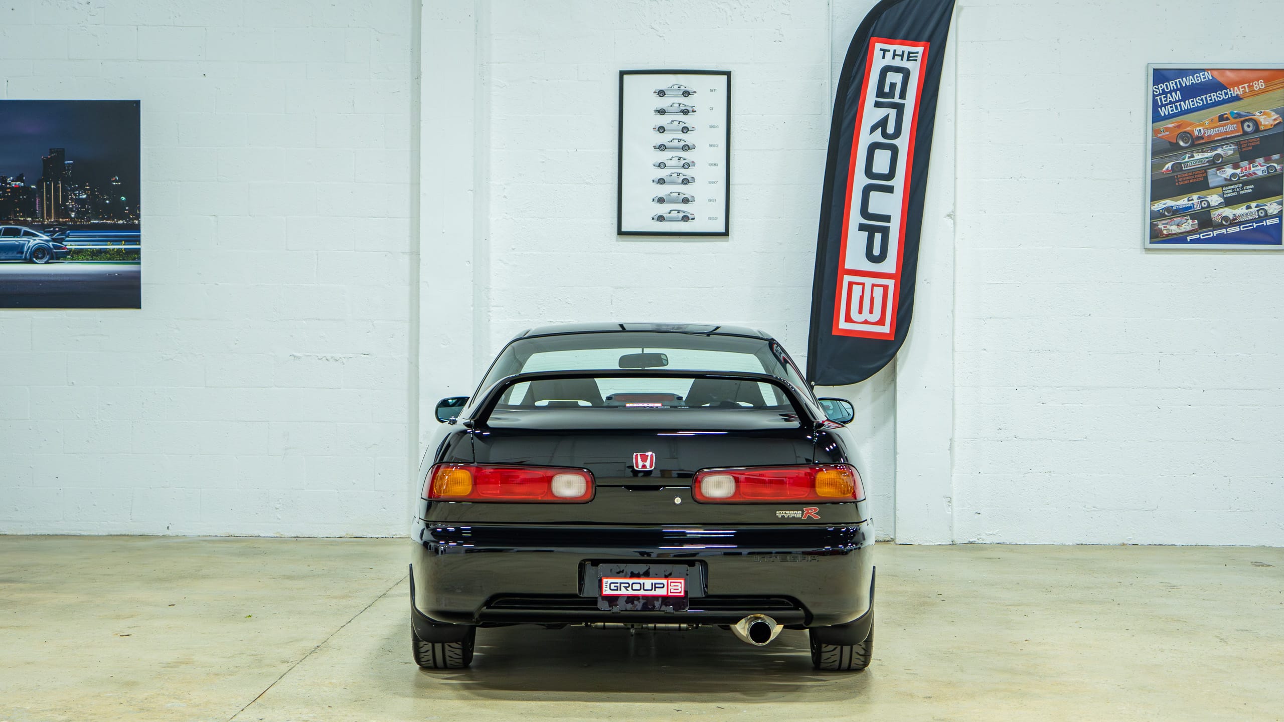 1998 Honda Integra Type R – DC2 – JDM – Only 23k Kilometers – Original Paint – Time Capsule full