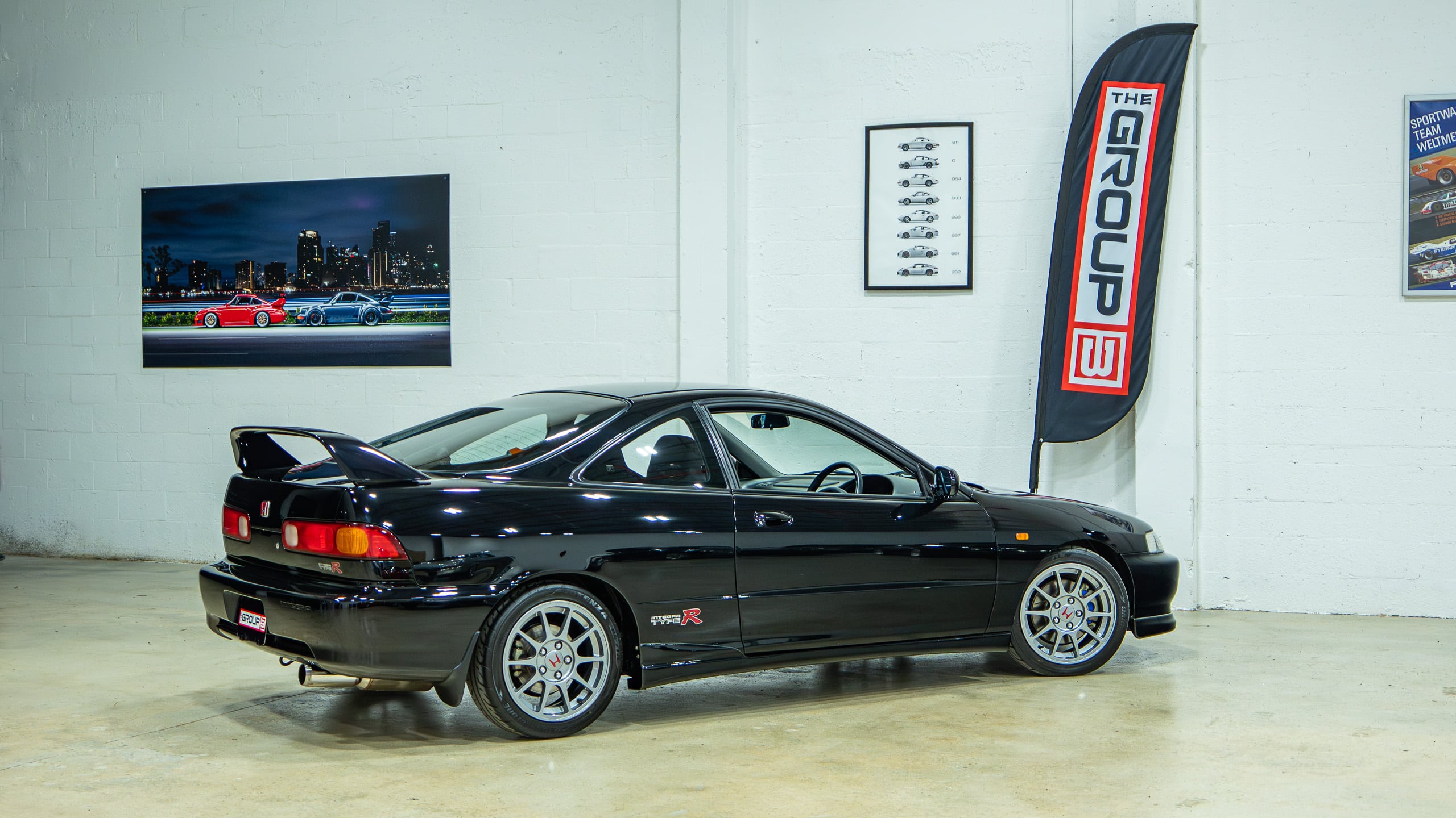 1998 Honda Integra Type R – DC2 – JDM – Only 23k Kilometers – Original Paint – Time Capsule full