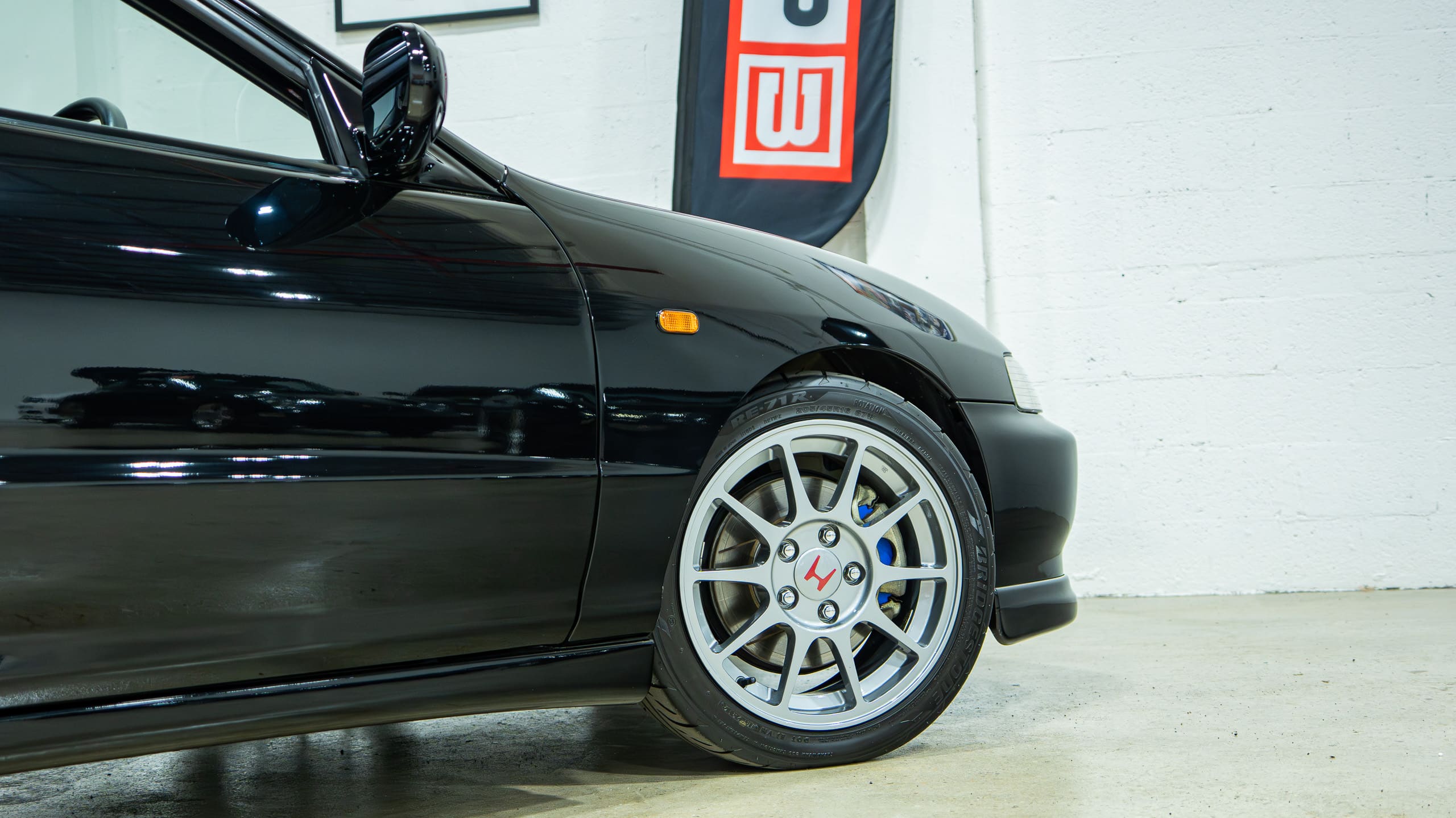 1998 Honda Integra Type R – DC2 – JDM – Only 23k Kilometers – Original Paint – Time Capsule full