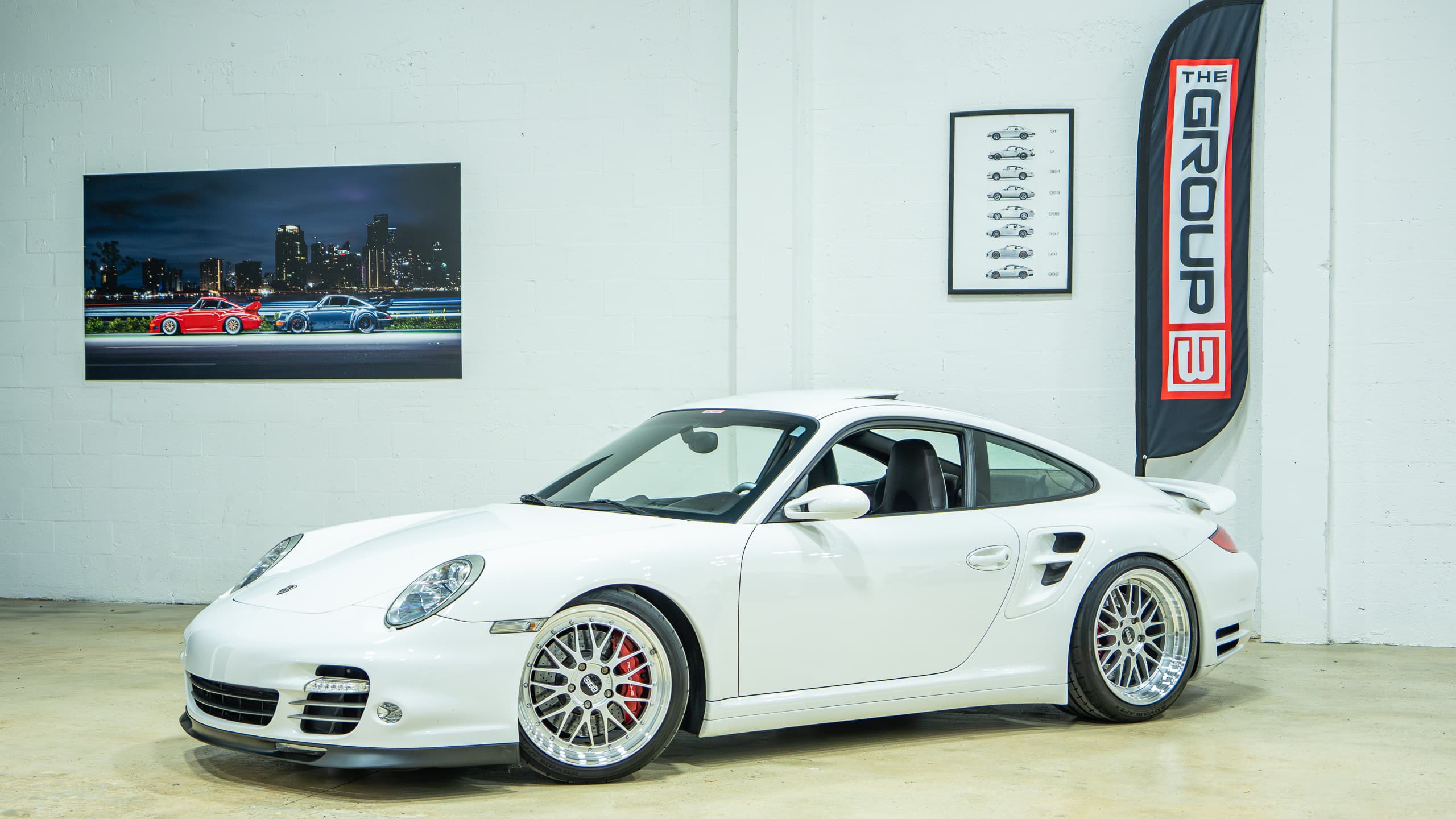 2008 Porsche 997.1 Turbo – 6 Speed Manual – 41k Miles – White/Cocoa Sport Seats – 750 Horsepower full