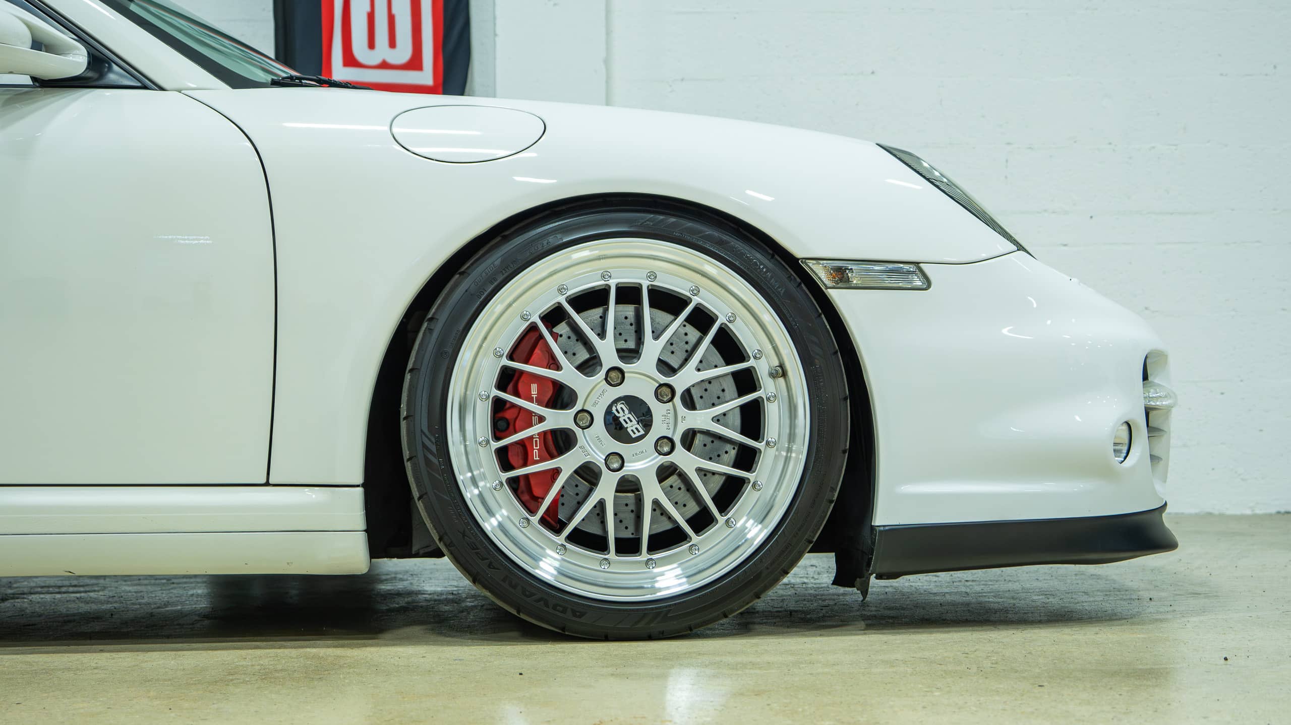 2008 Porsche 997.1 Turbo – 6 Speed Manual – 41k Miles – White/Cocoa Sport Seats – 750 Horsepower full