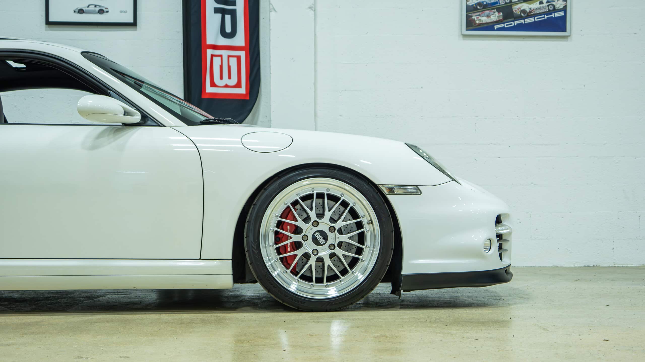 2008 Porsche 997.1 Turbo – 6 Speed Manual – 41k Miles – White/Cocoa Sport Seats – 750 Horsepower full