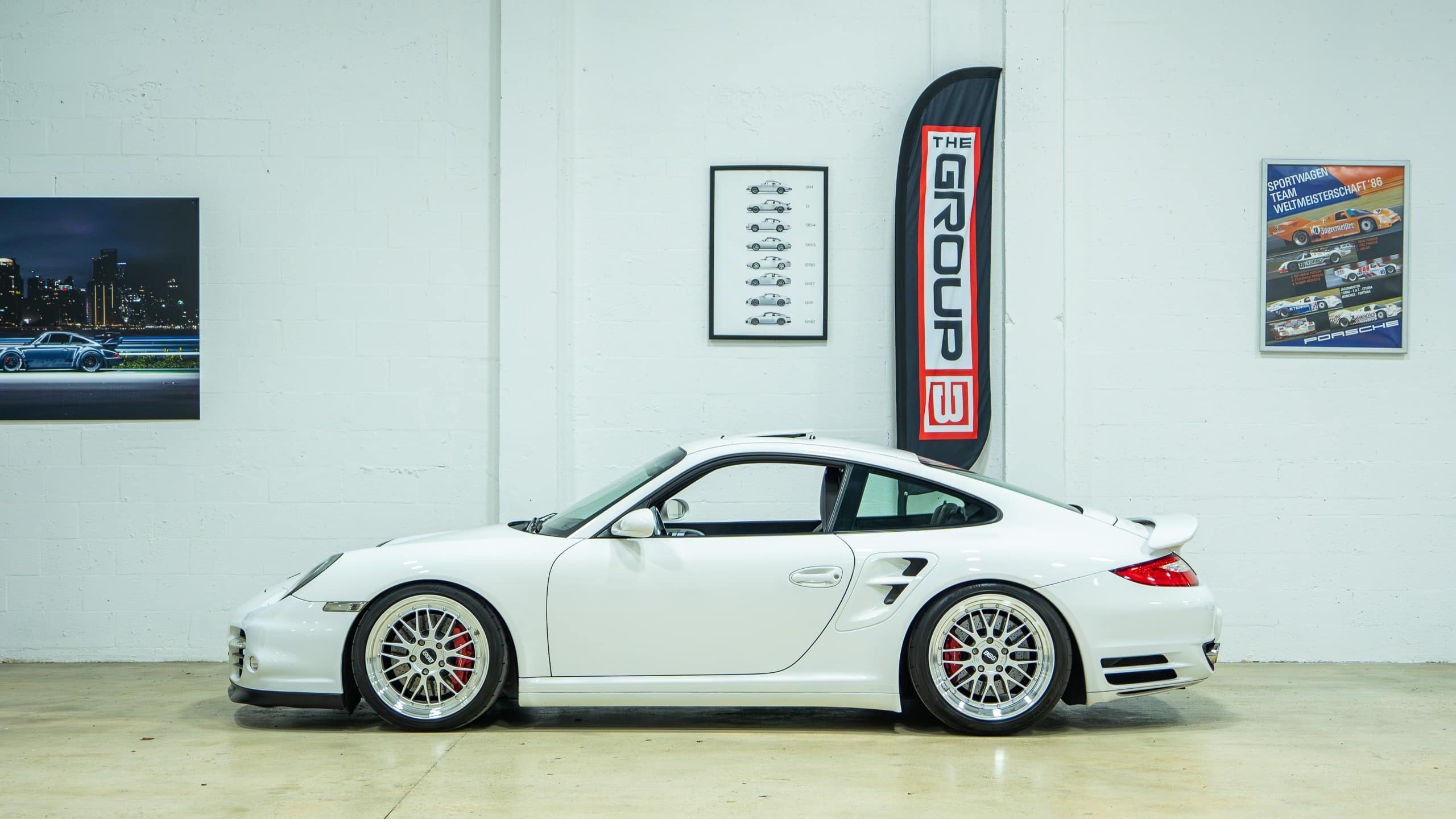 2008 Porsche 997.1 Turbo – 6 Speed Manual – 41k Miles – White/Cocoa Sport Seats – 750 Horsepower full