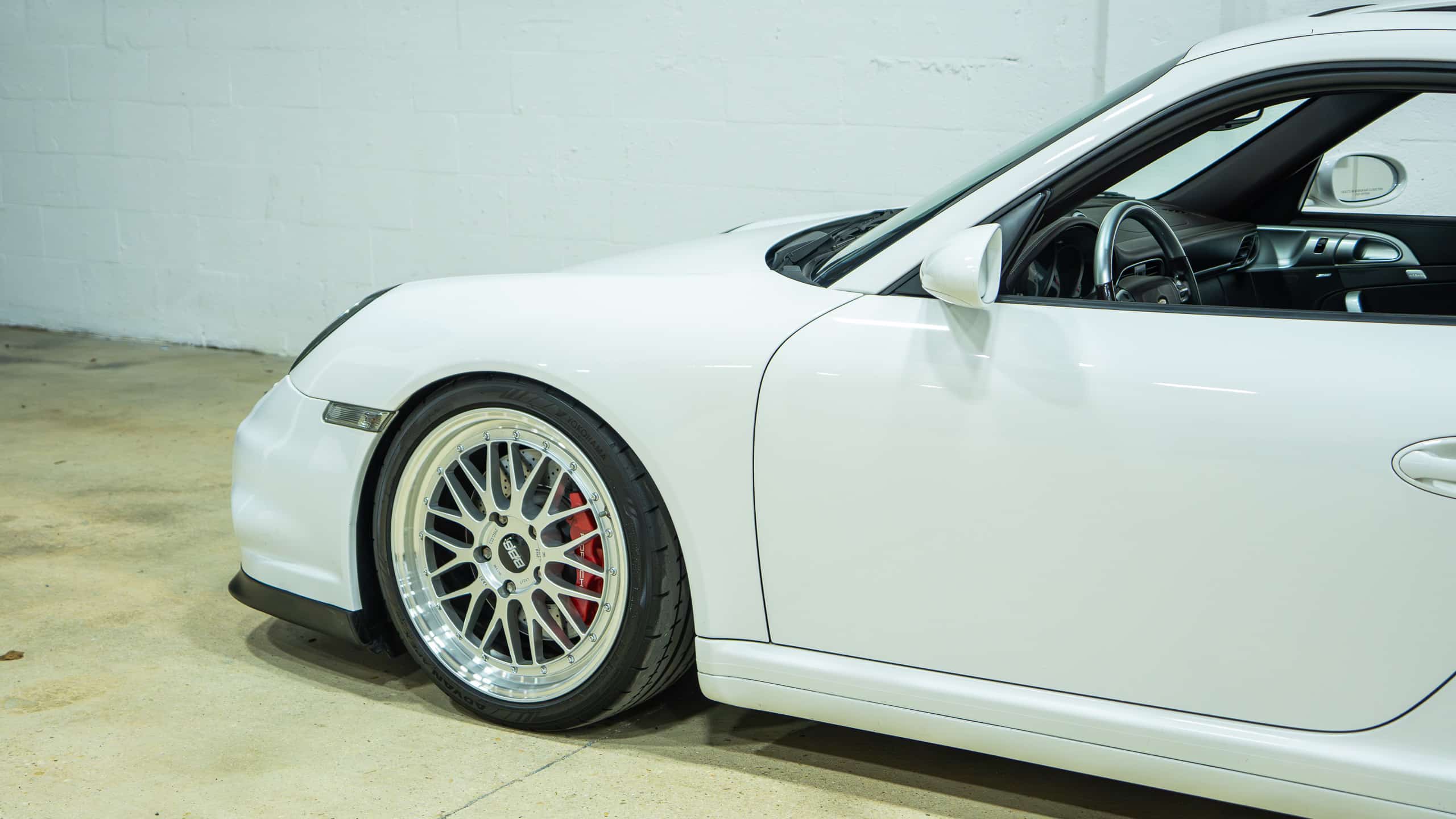 2008 Porsche 997.1 Turbo – 6 Speed Manual – 41k Miles – White/Cocoa Sport Seats – 750 Horsepower full