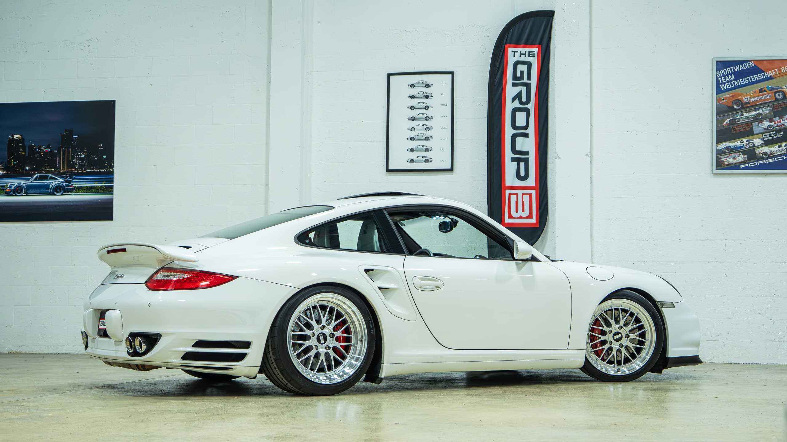 2008 Porsche 997.1 Turbo – 6 Speed Manual – 41k Miles – White/Cocoa Sport Seats – 750 Horsepower full