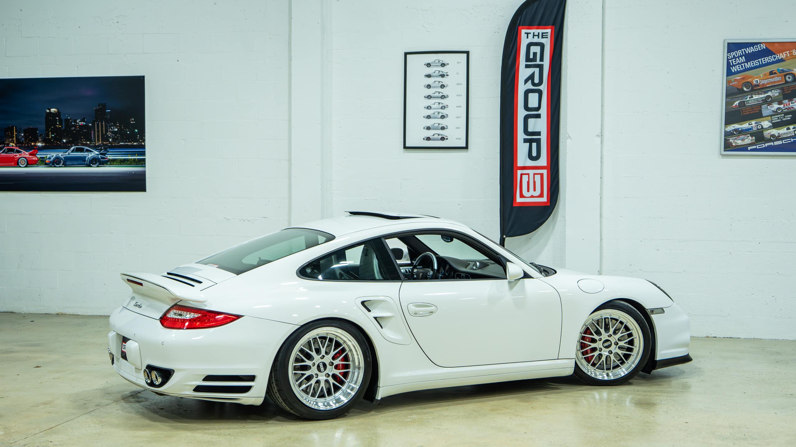 2008 Porsche 997.1 Turbo – 6 Speed Manual – 41k Miles – White/Cocoa Sport Seats – 750 Horsepower full