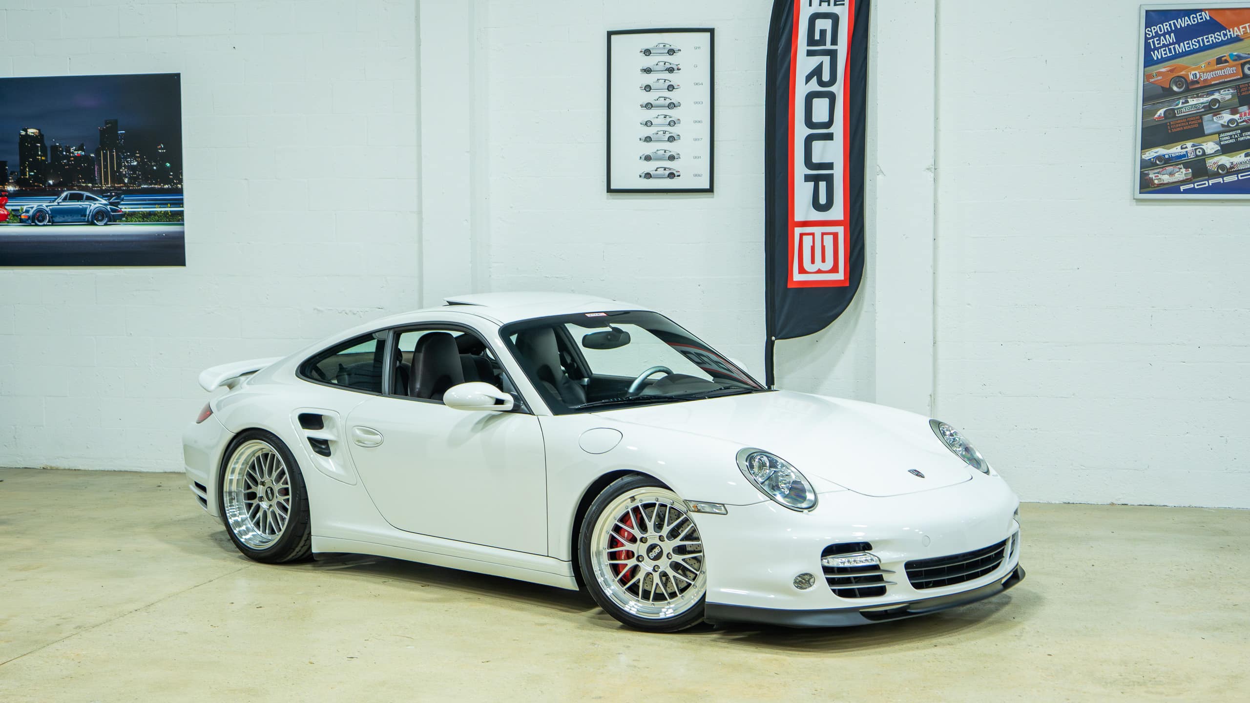 2008 Porsche 997.1 Turbo – 6 Speed Manual – 41k Miles – White/Cocoa Sport Seats – 750 Horsepower full