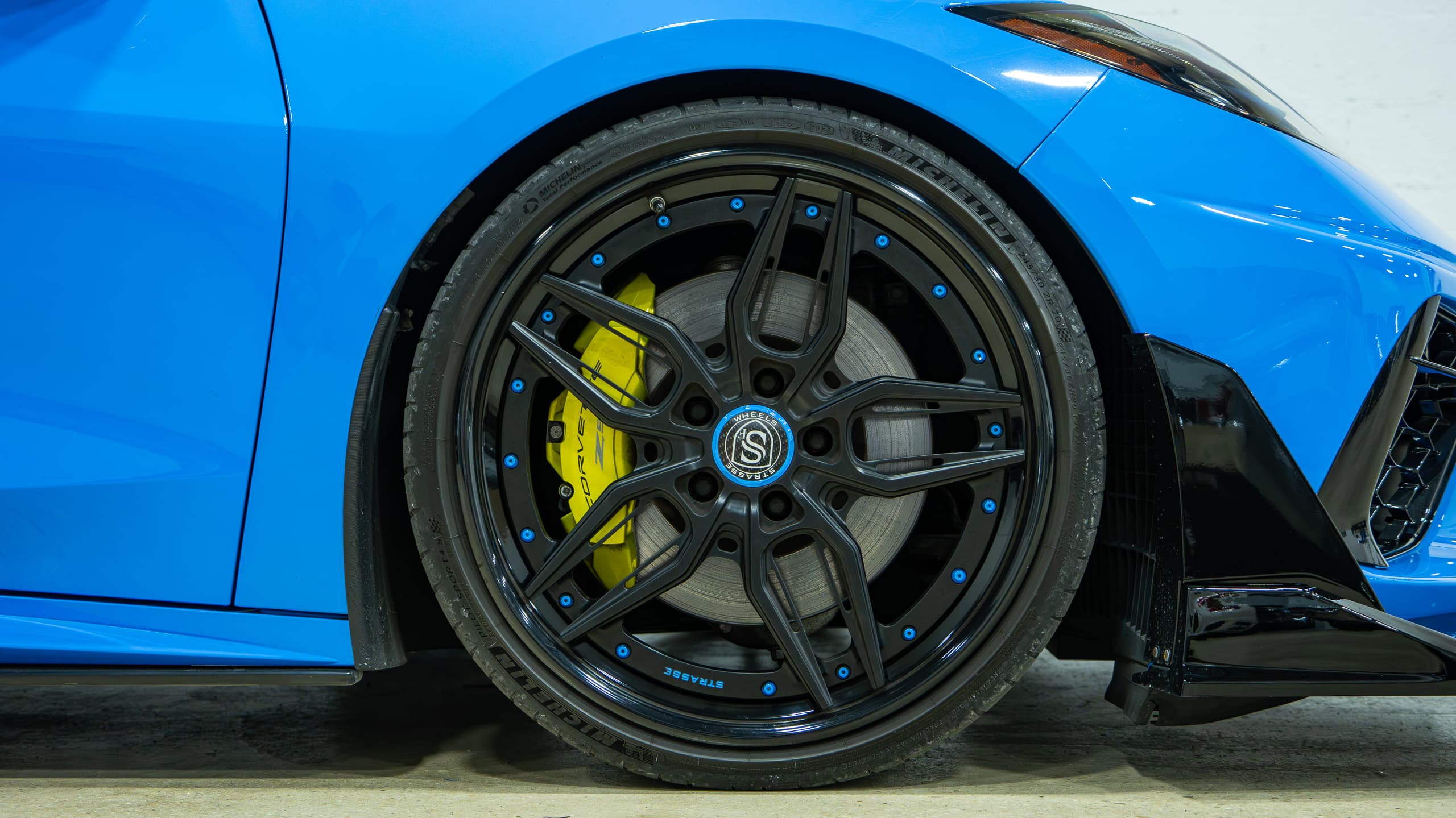 2023 Chevrolet Corvette STINGRAY Convertible 3LT Z51 -1 Owner – 8K Miles – Custom Forged Wheels – Aero upgrade – Rare Blue/Blue full