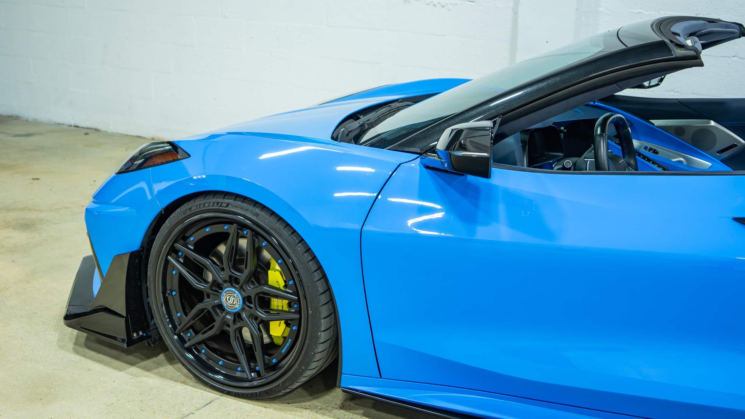 2023 Chevrolet Corvette STINGRAY Convertible 3LT Z51 -1 Owner – 8K Miles – Custom Forged Wheels – Aero upgrade – Rare Blue/Blue full